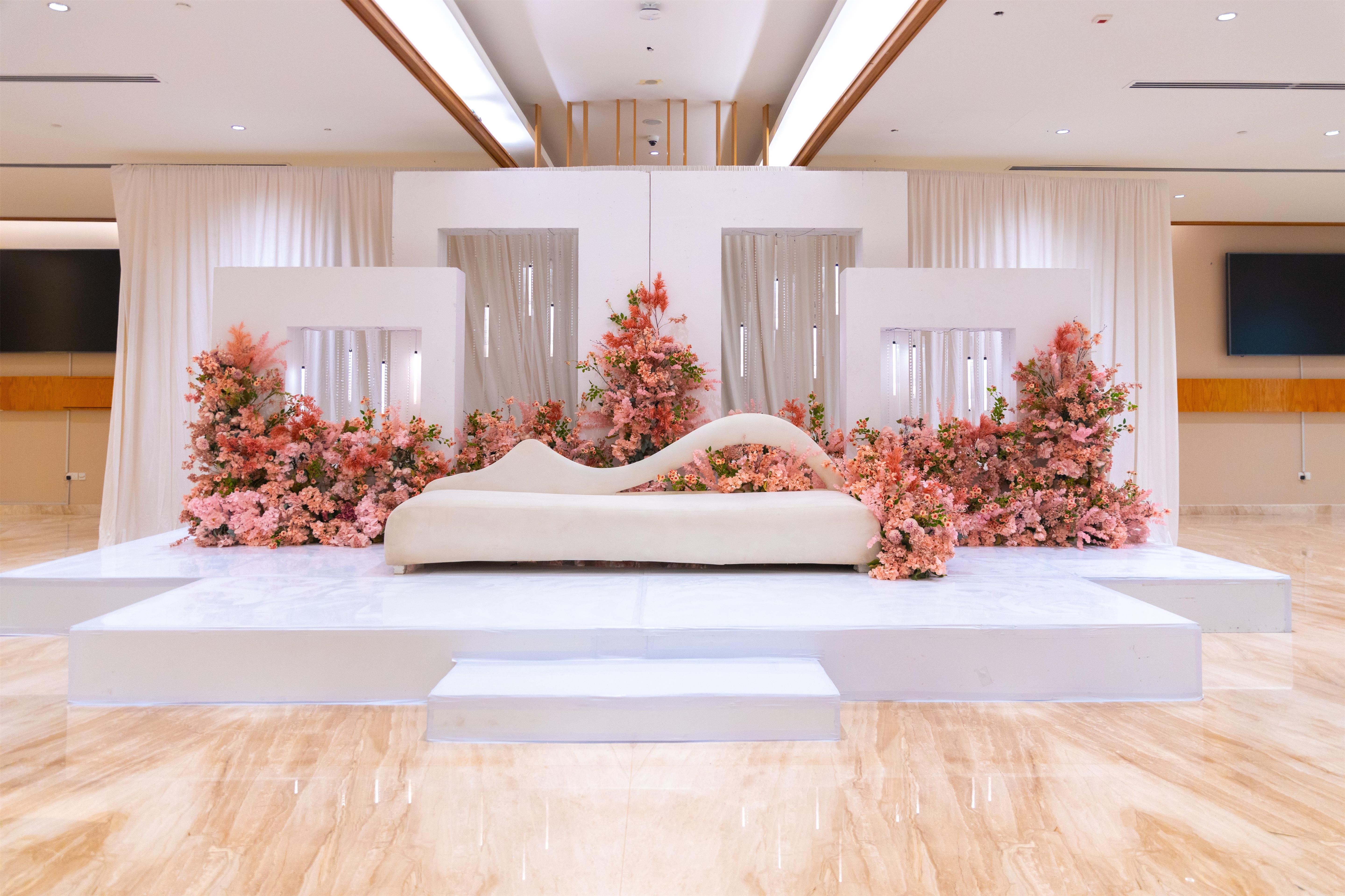 Tulip Inn Majan