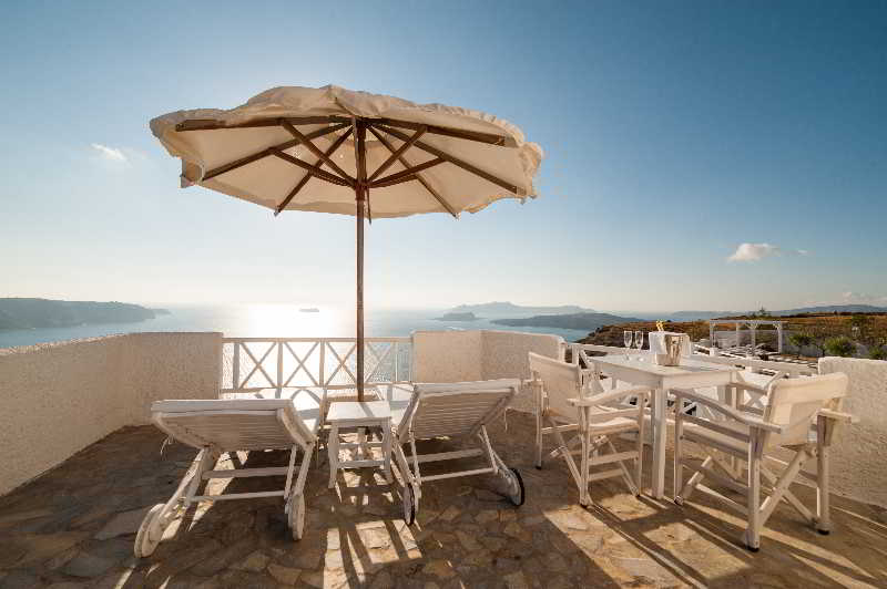 Artemis Suites - photo