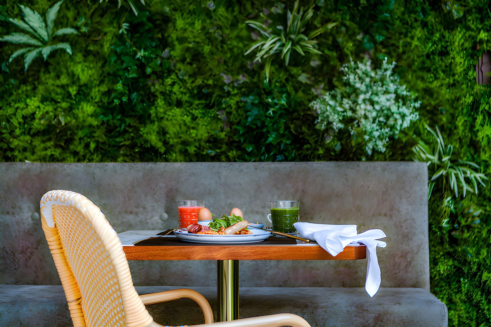 Wine & Books Hotels | Lisboa by null