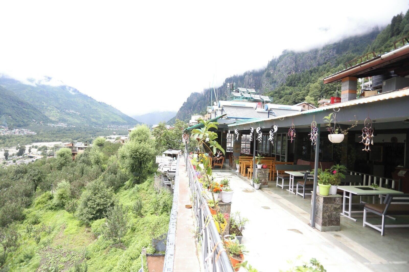 Hotel Surbhi