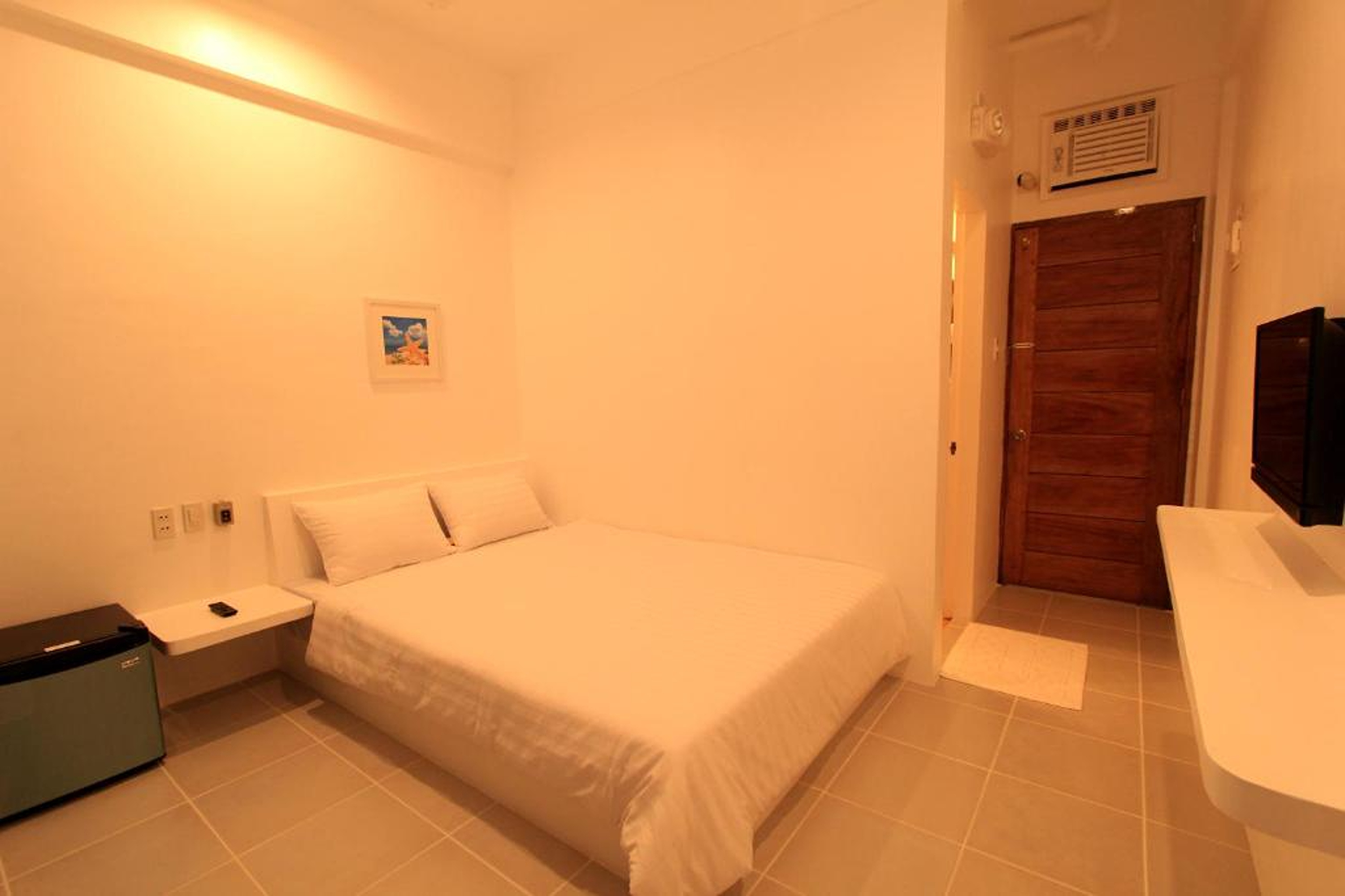 Coron Bluewave Hotel by null