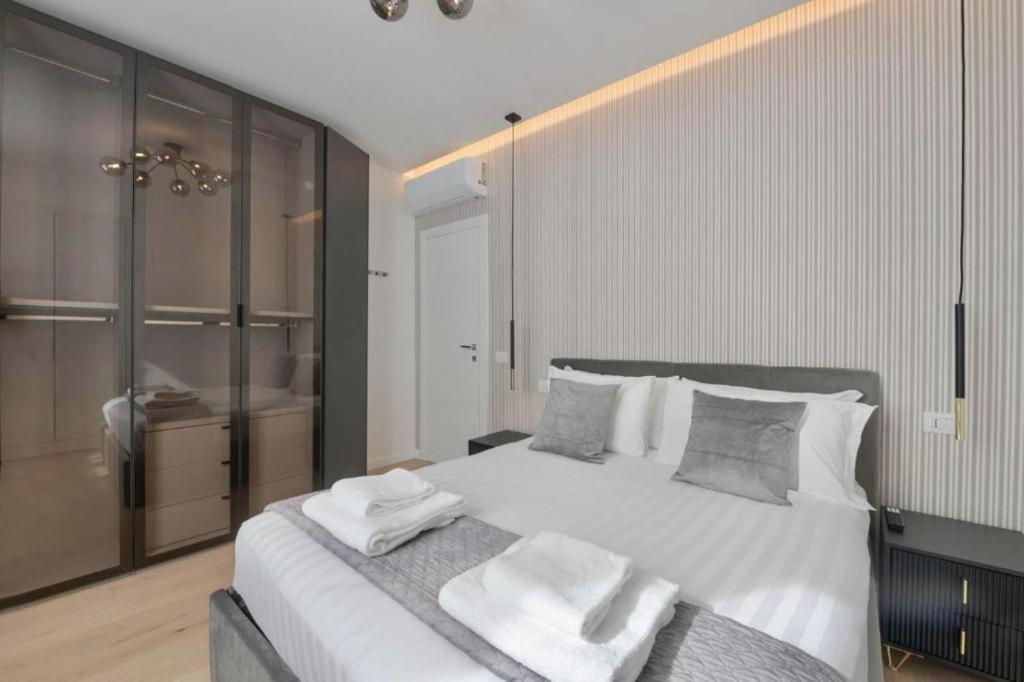Milan Royal Suites Luxury P Zza Della Repubblica