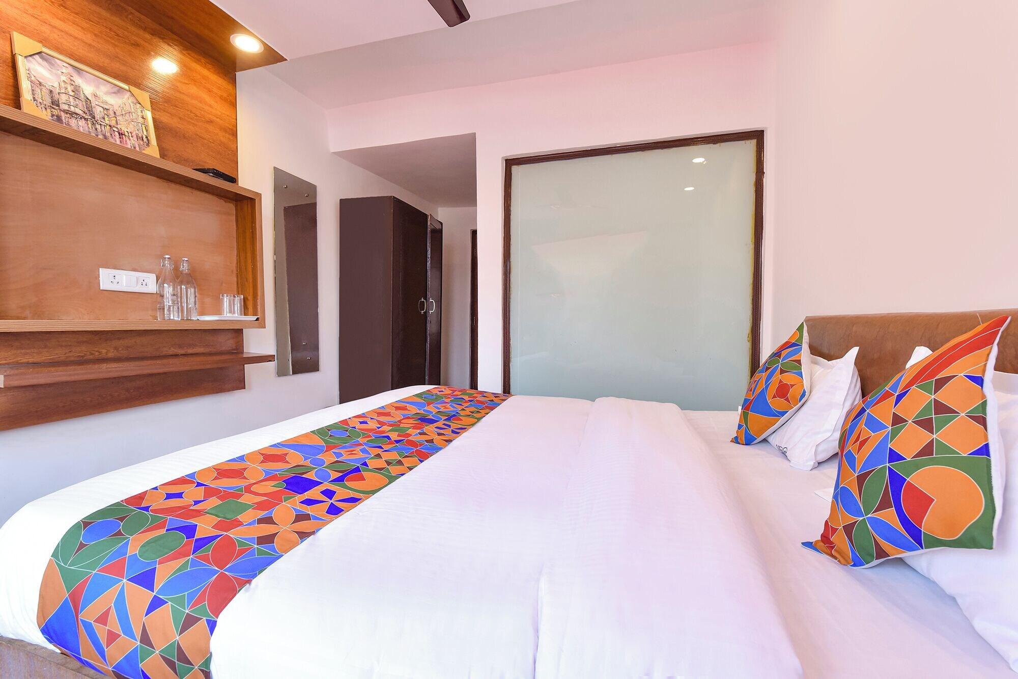Fabhotel F9 Mall Road