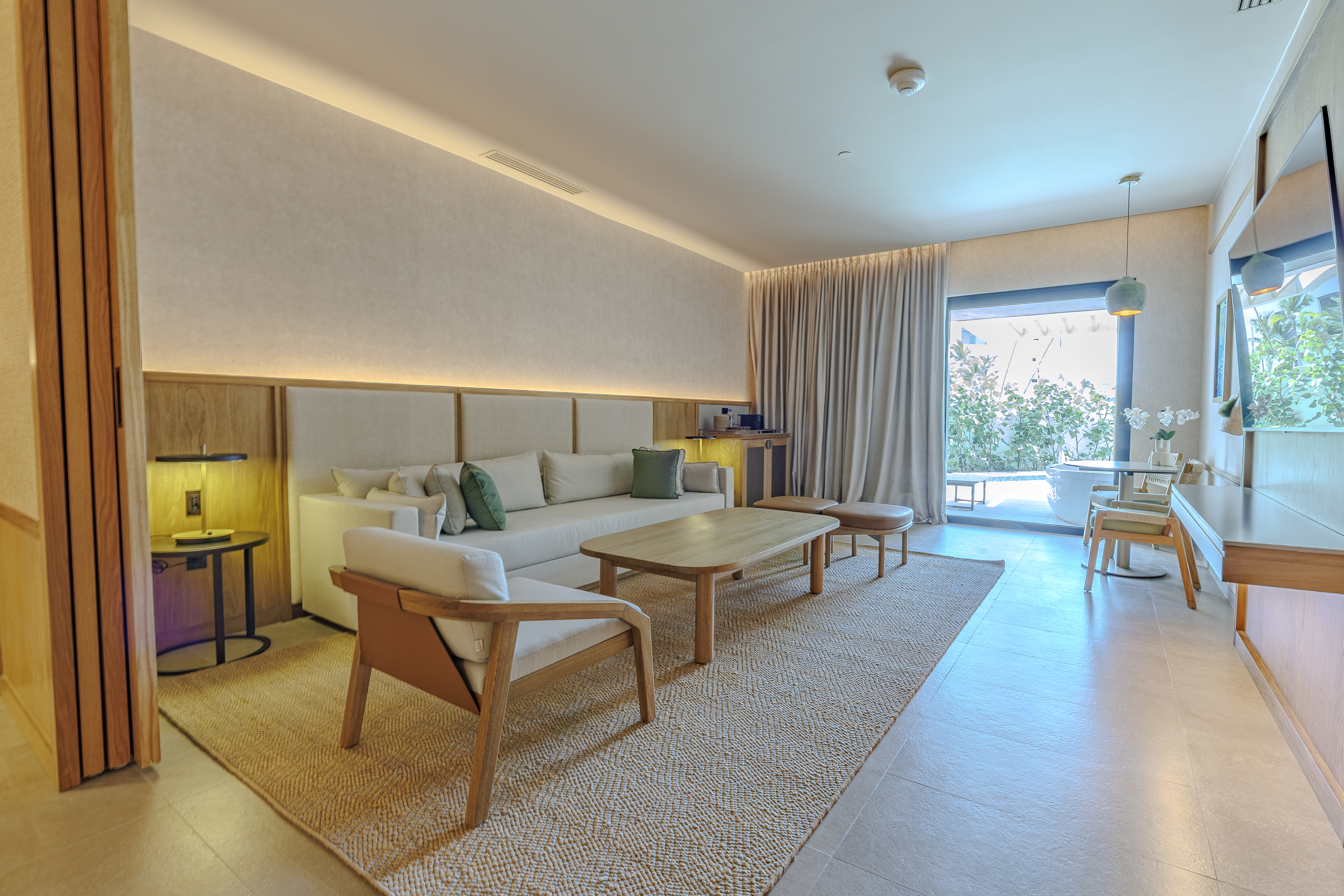 Suite, 2 bedrooms, ocean front