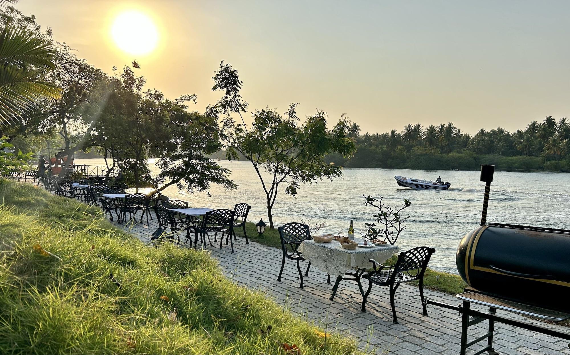 Lagoon Sarovar Premiere Resort, Pondicherry