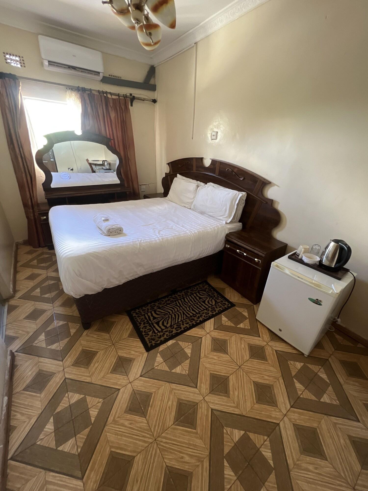 Room 2, Nalikwanda Guest House