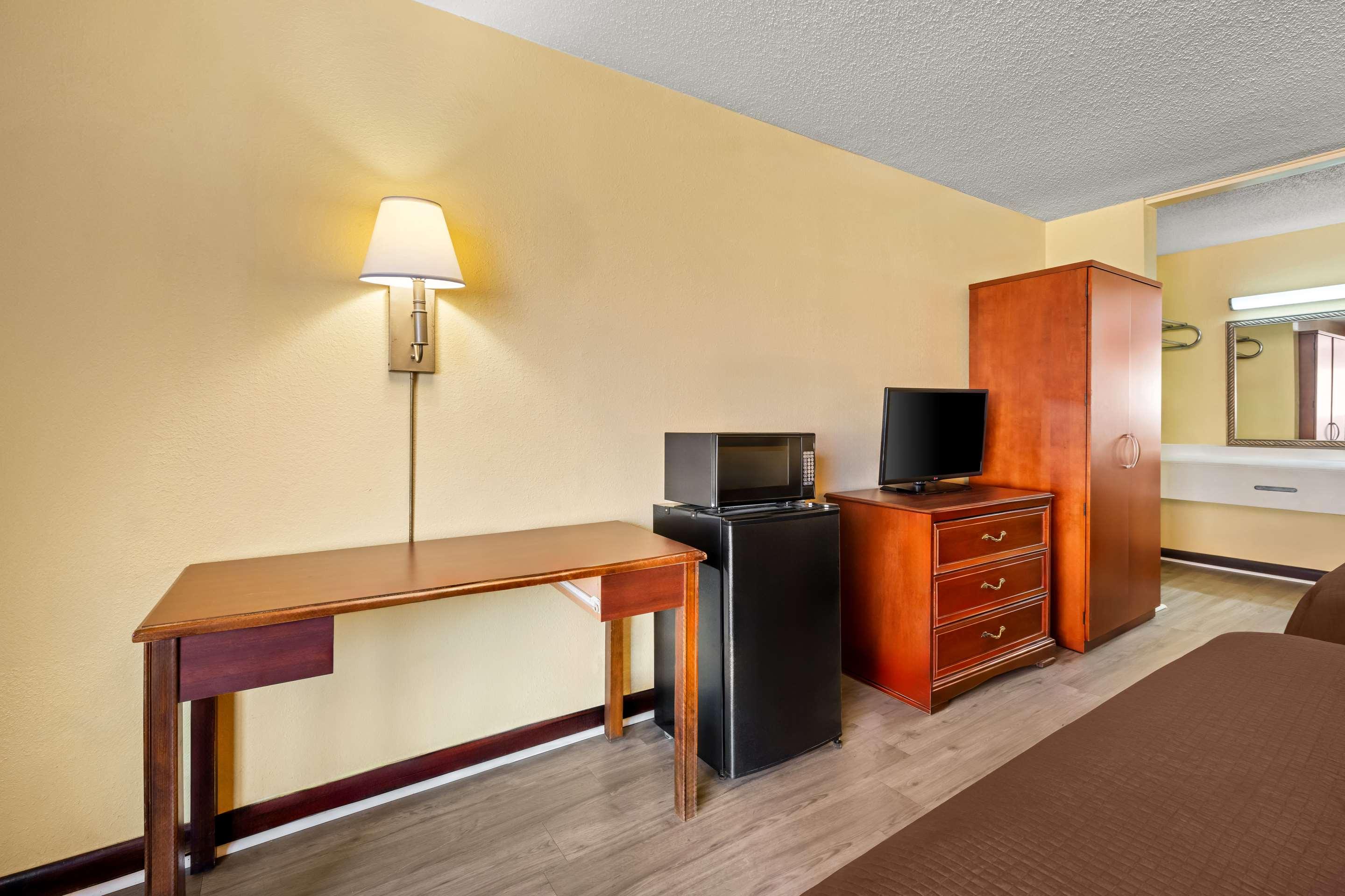 Rodeway Inn Monroe NC