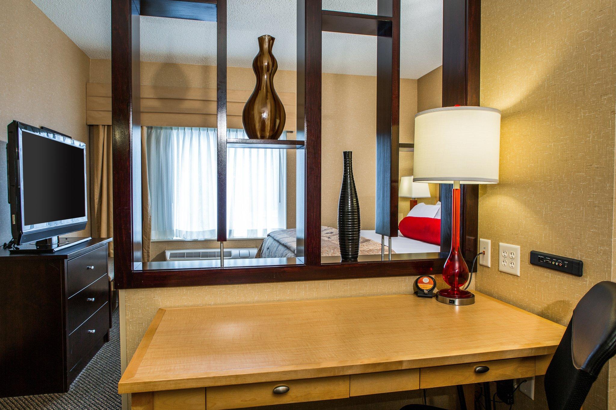 Cambria Suites Raleigh-Durham Airport
