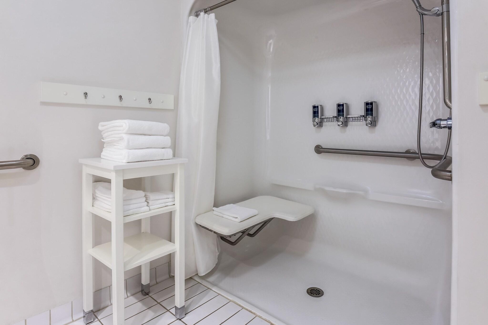 Four Points by Sheraton Bentonville