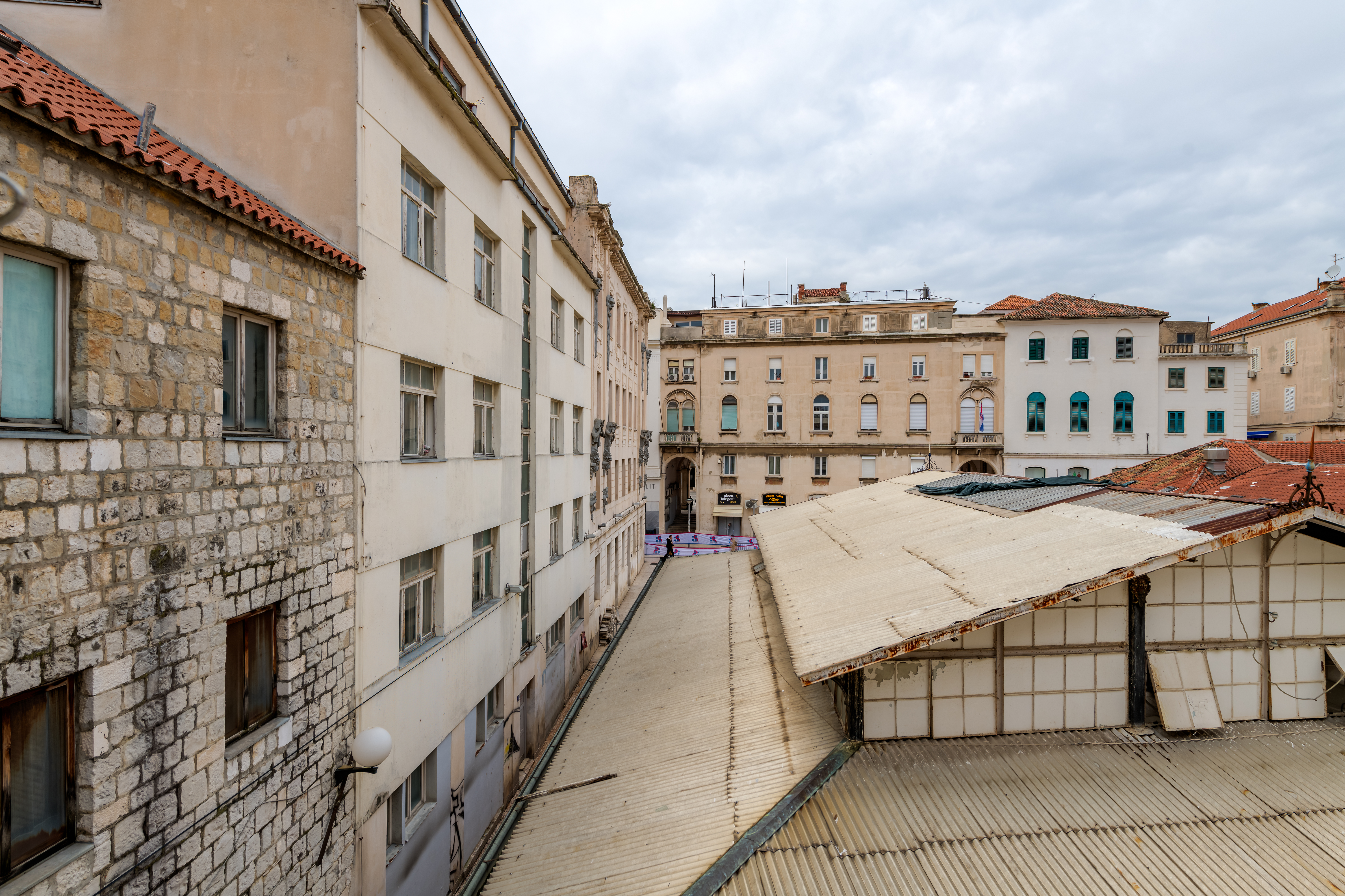 The Code Luxury Rooms - Poză