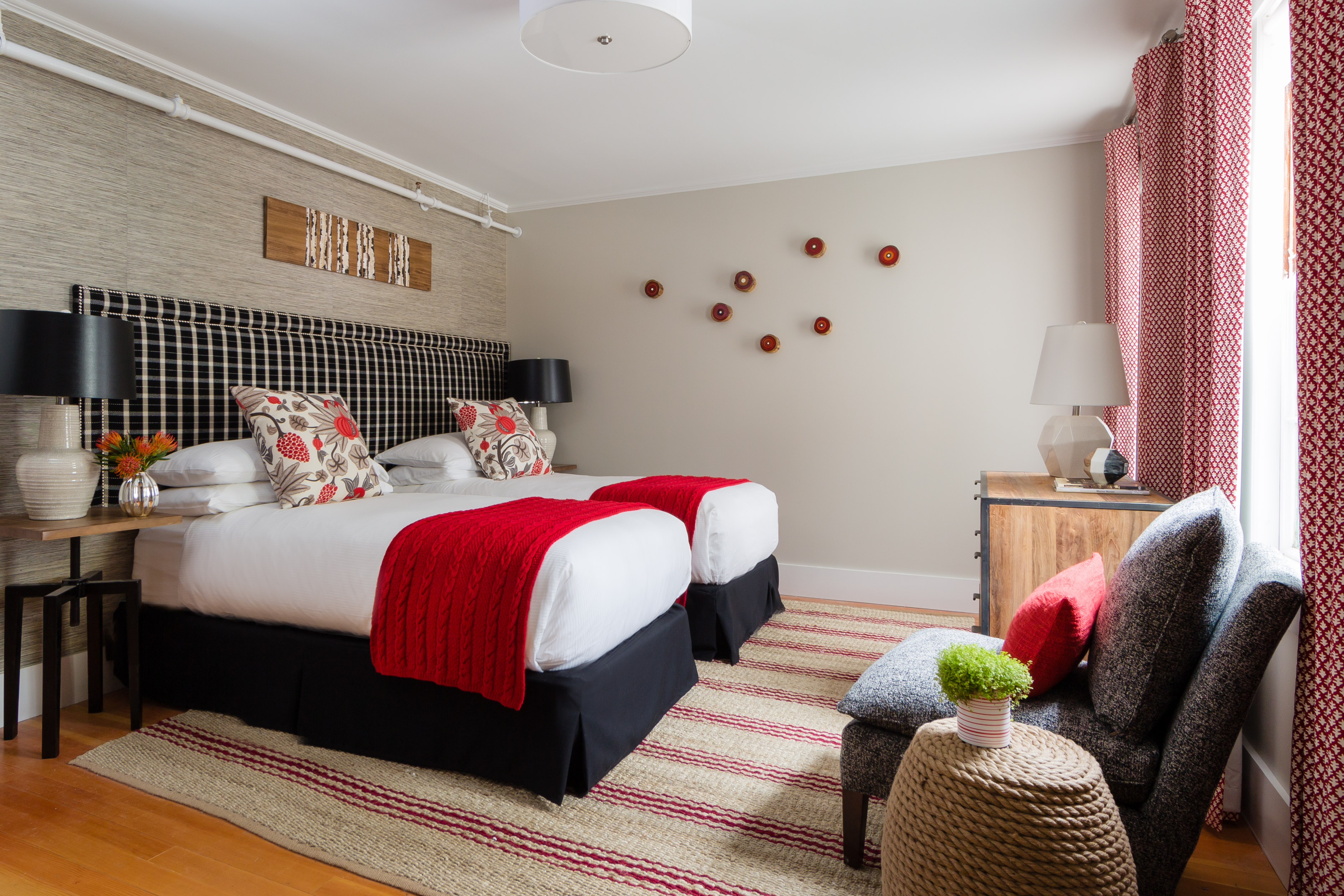 Whitehall Inn