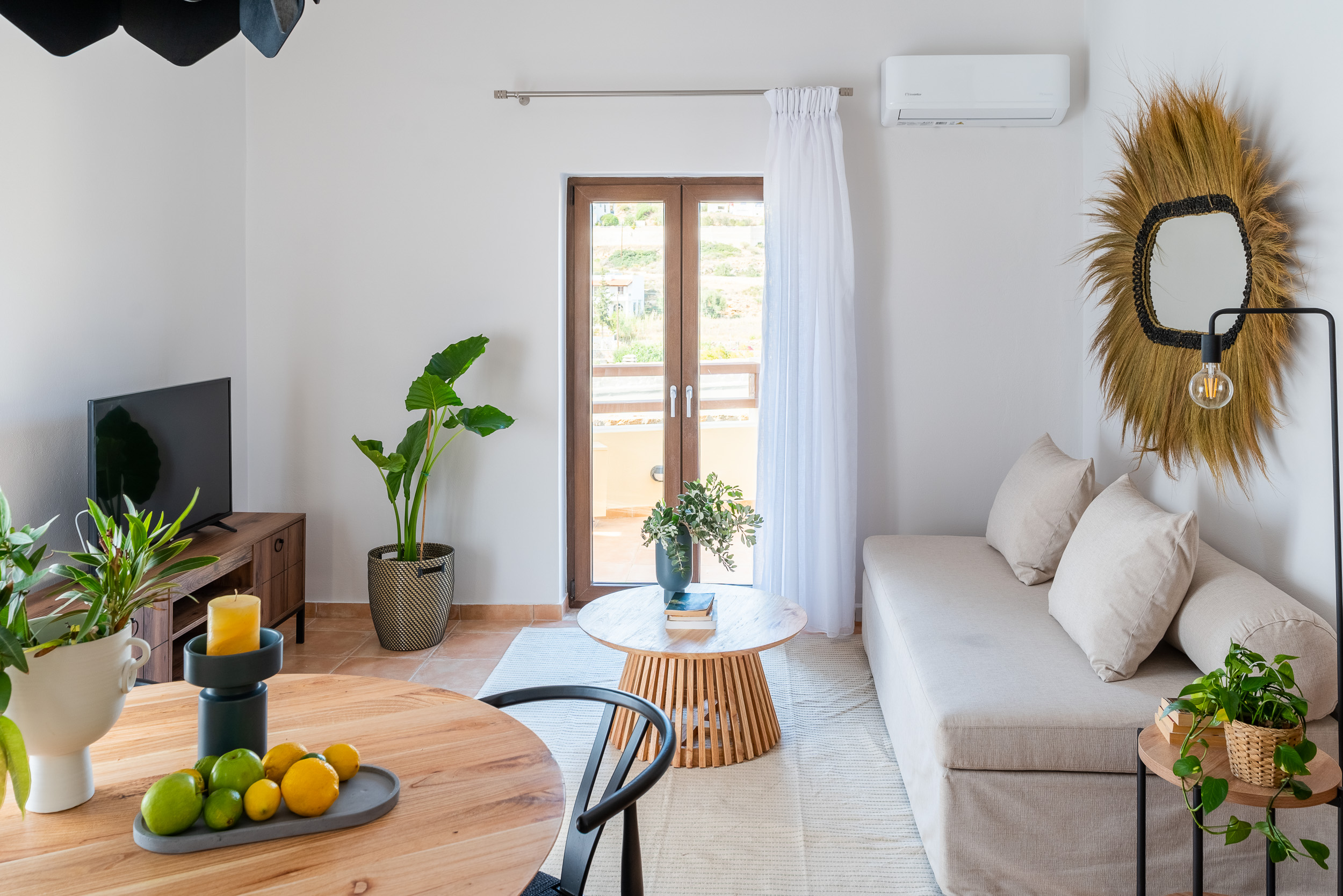 Syra Suites