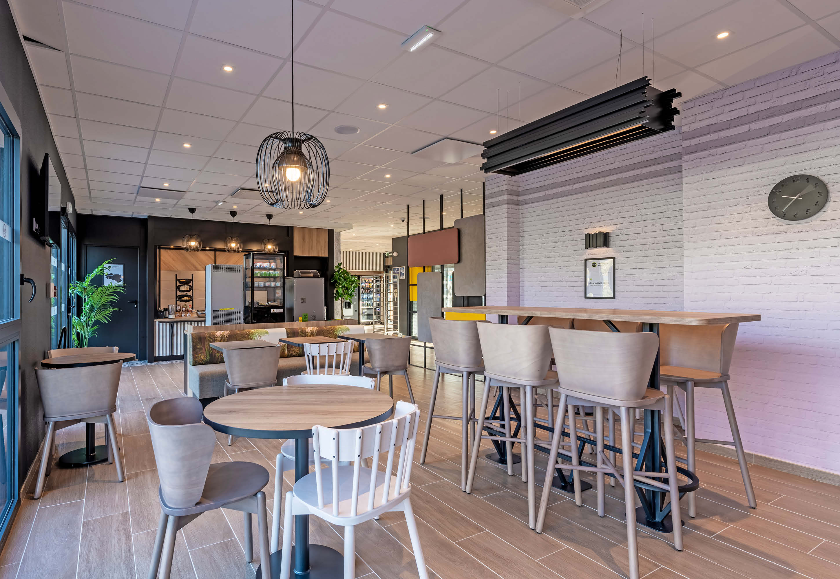 B&b Hotel Landerneau Bois Noir