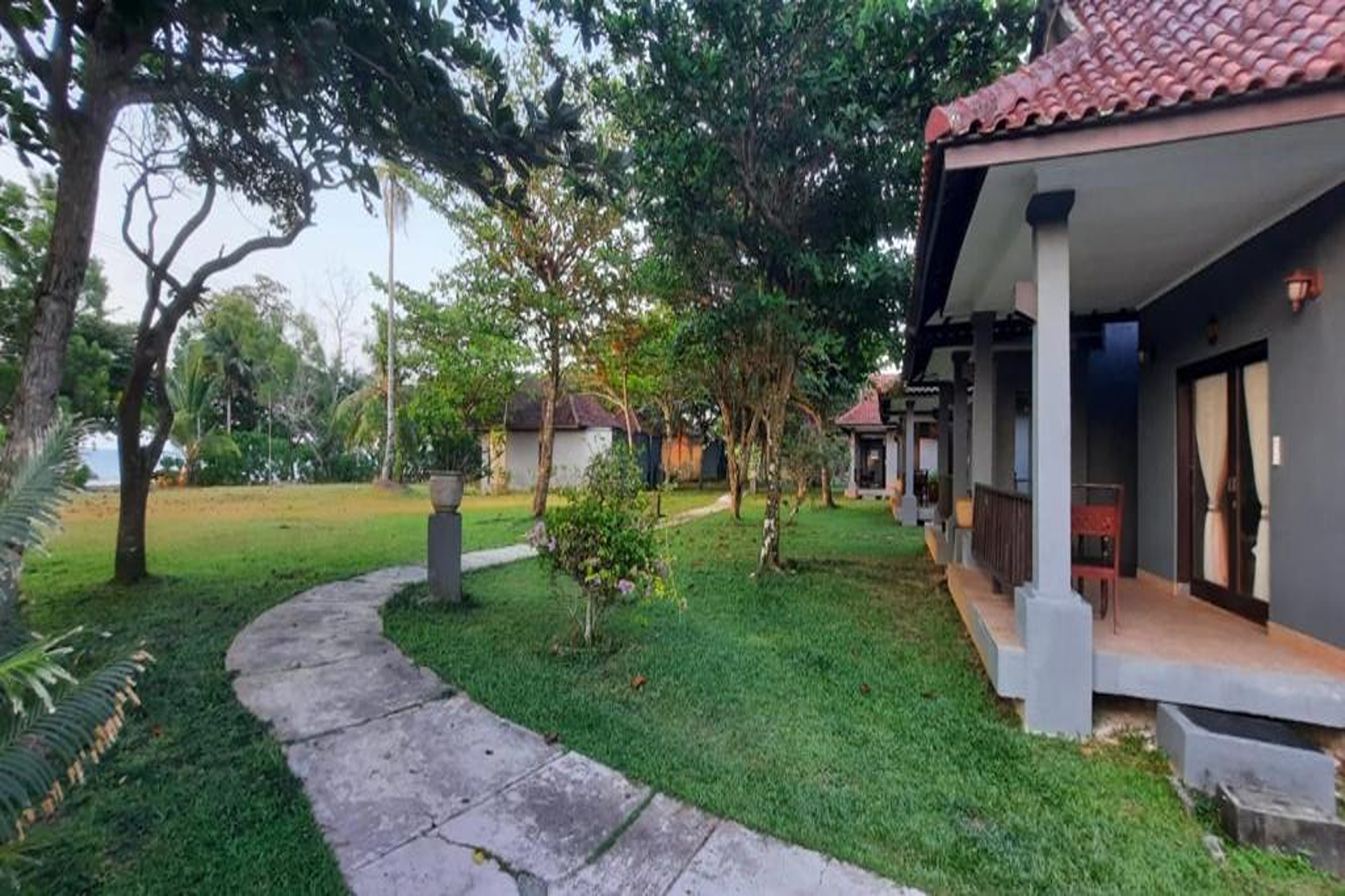 Beach Rock Resort Belitung By Zuzu