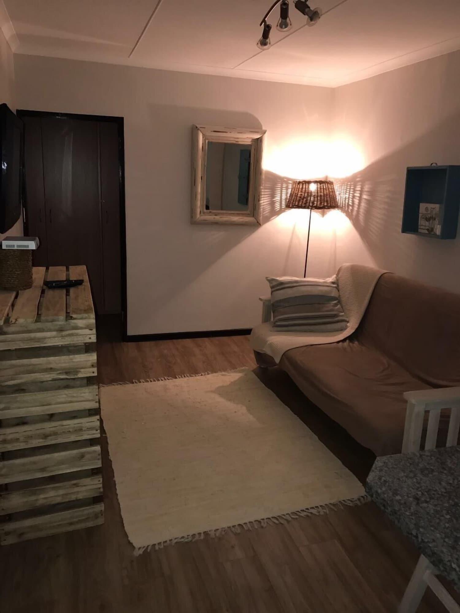 Room 4, Clairewood, Eden