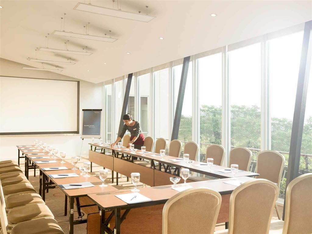 Novotel Bandung by null