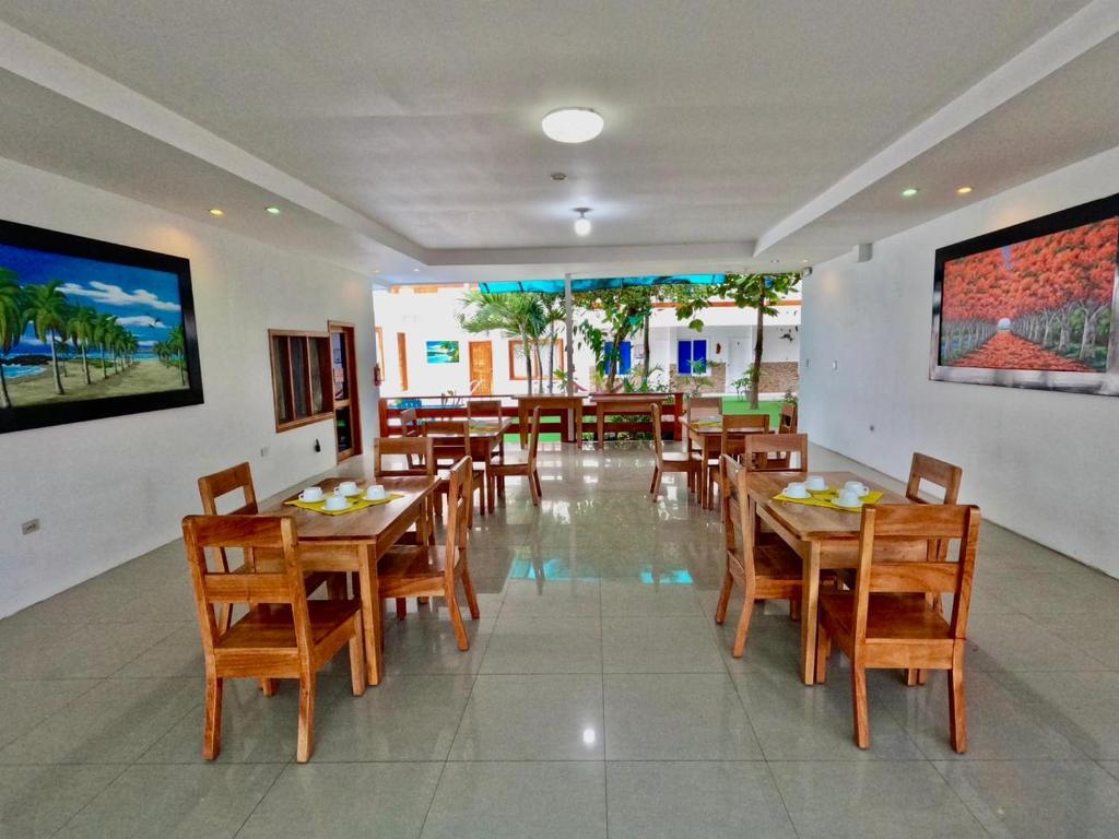 Galápagos Isabela Loja Hotel