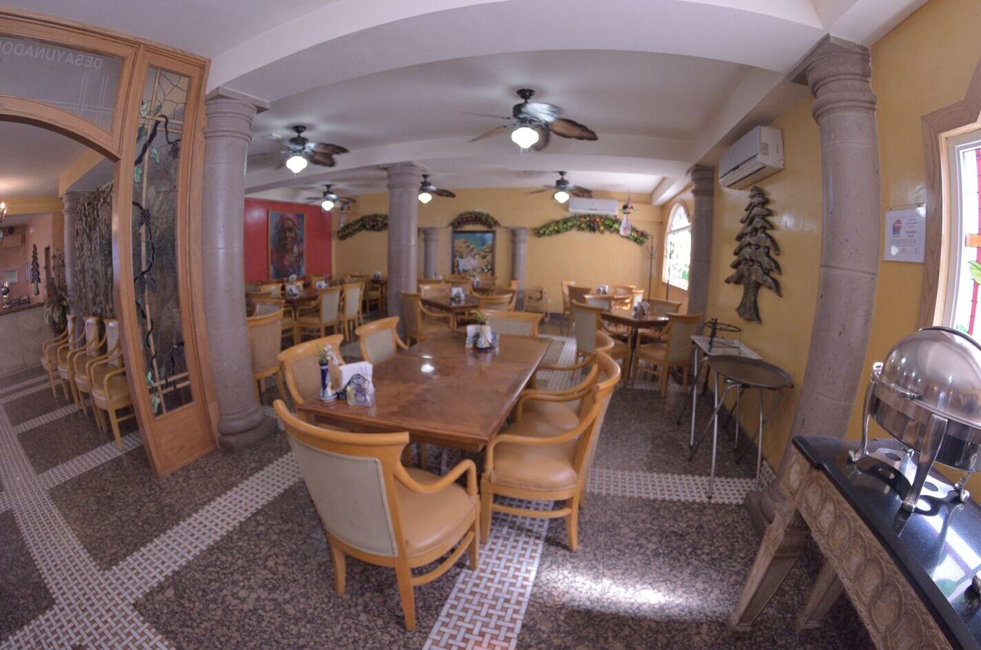 Hotel Los Cedros Inn Delicias