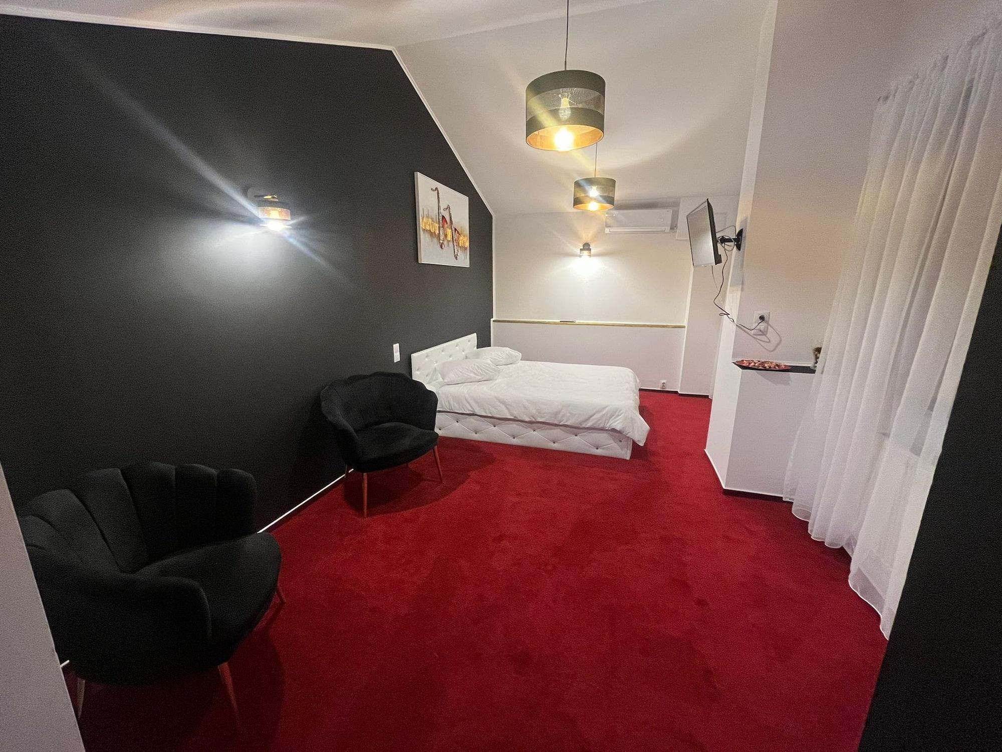 Karma Caffe&rooms