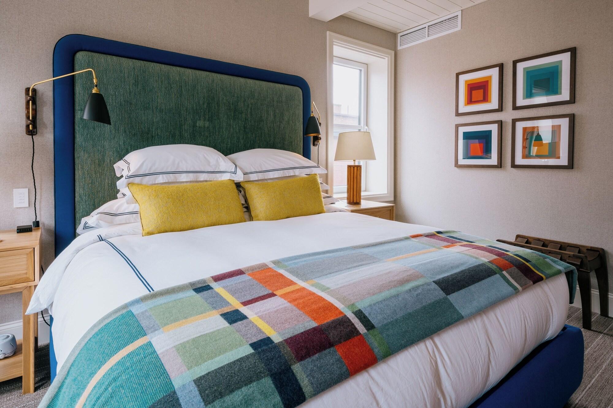 Eleven Revelstoke Lodge