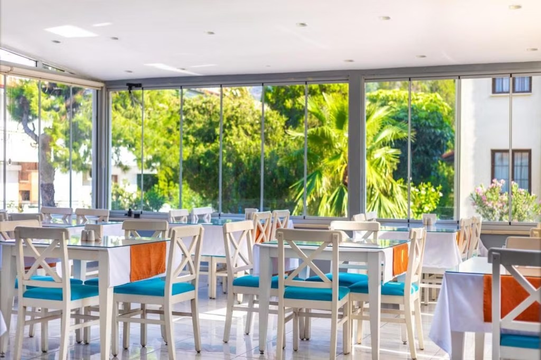 Leslion Hotel Turunc