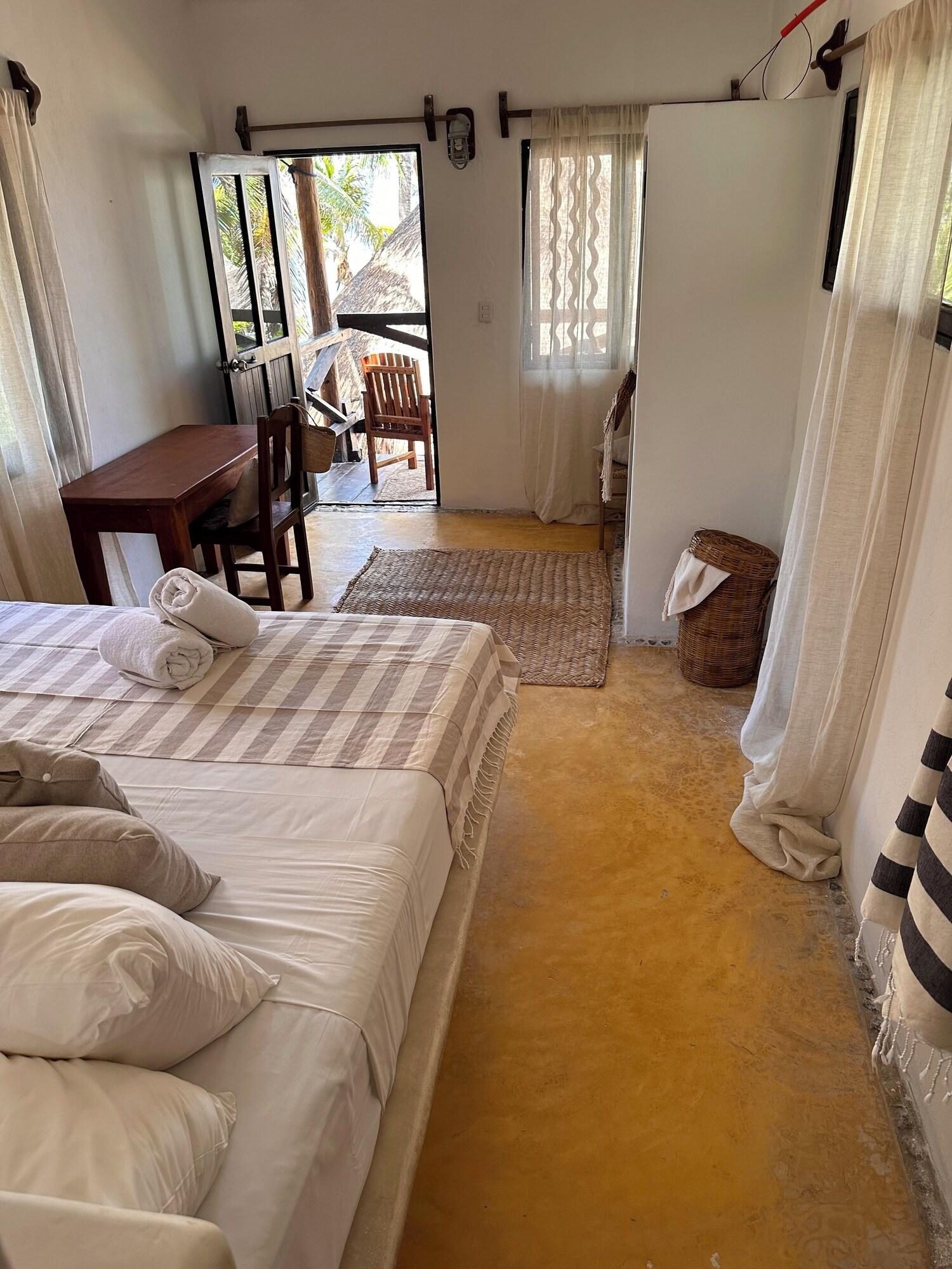 La Conchita Tulum