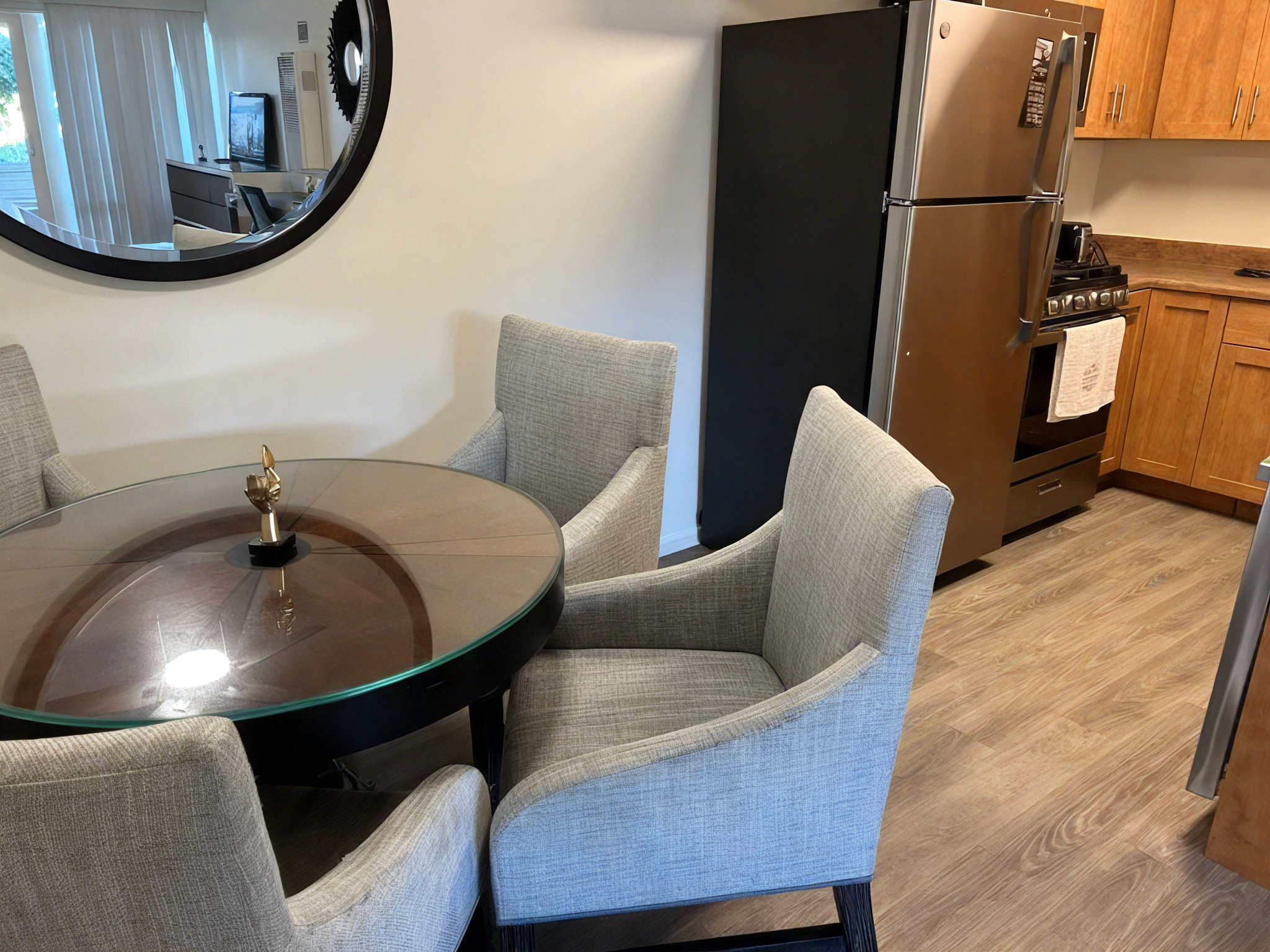 Stayspro - Executive Santa Monica Suites
