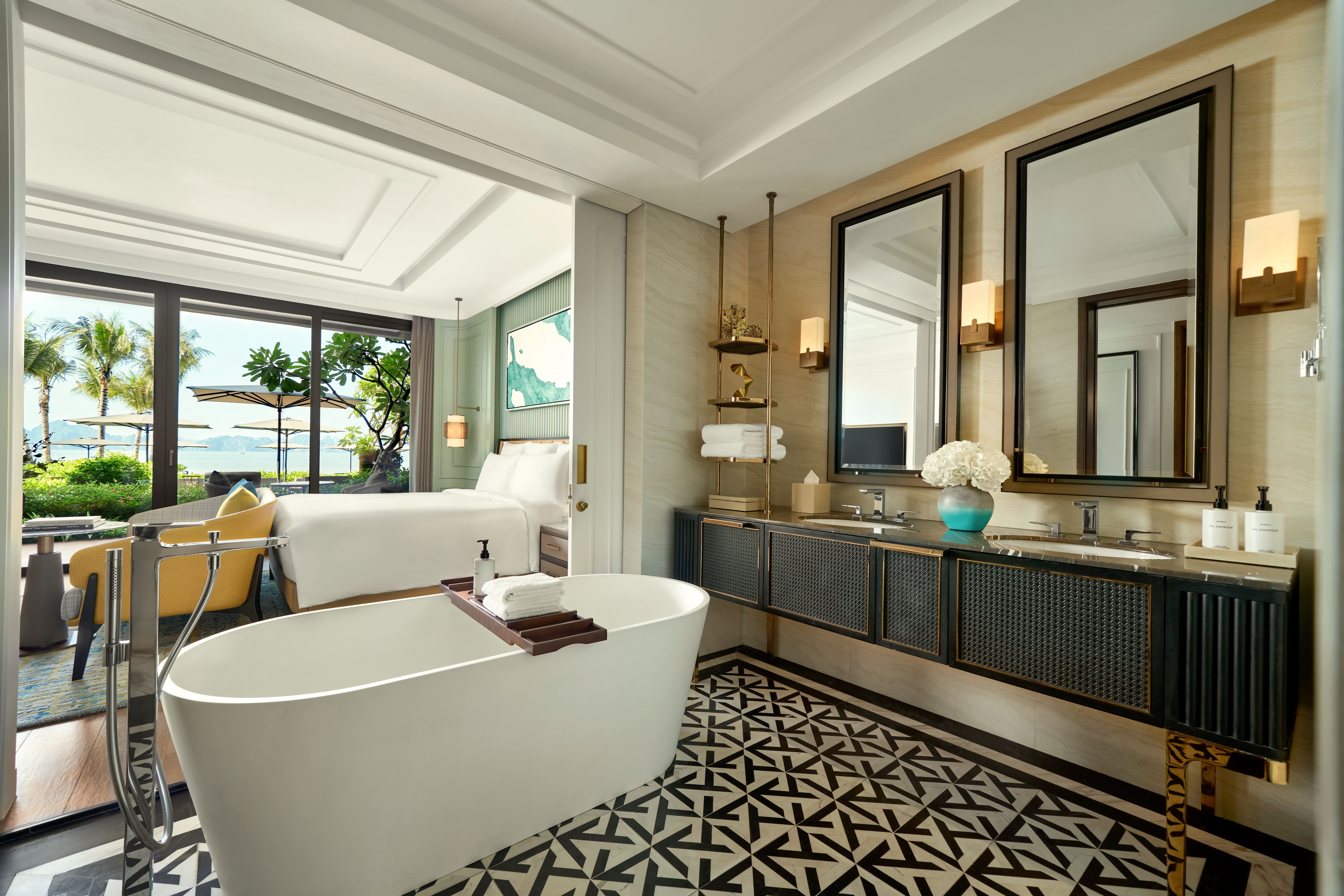 Intercontinental Halong Bay Resort