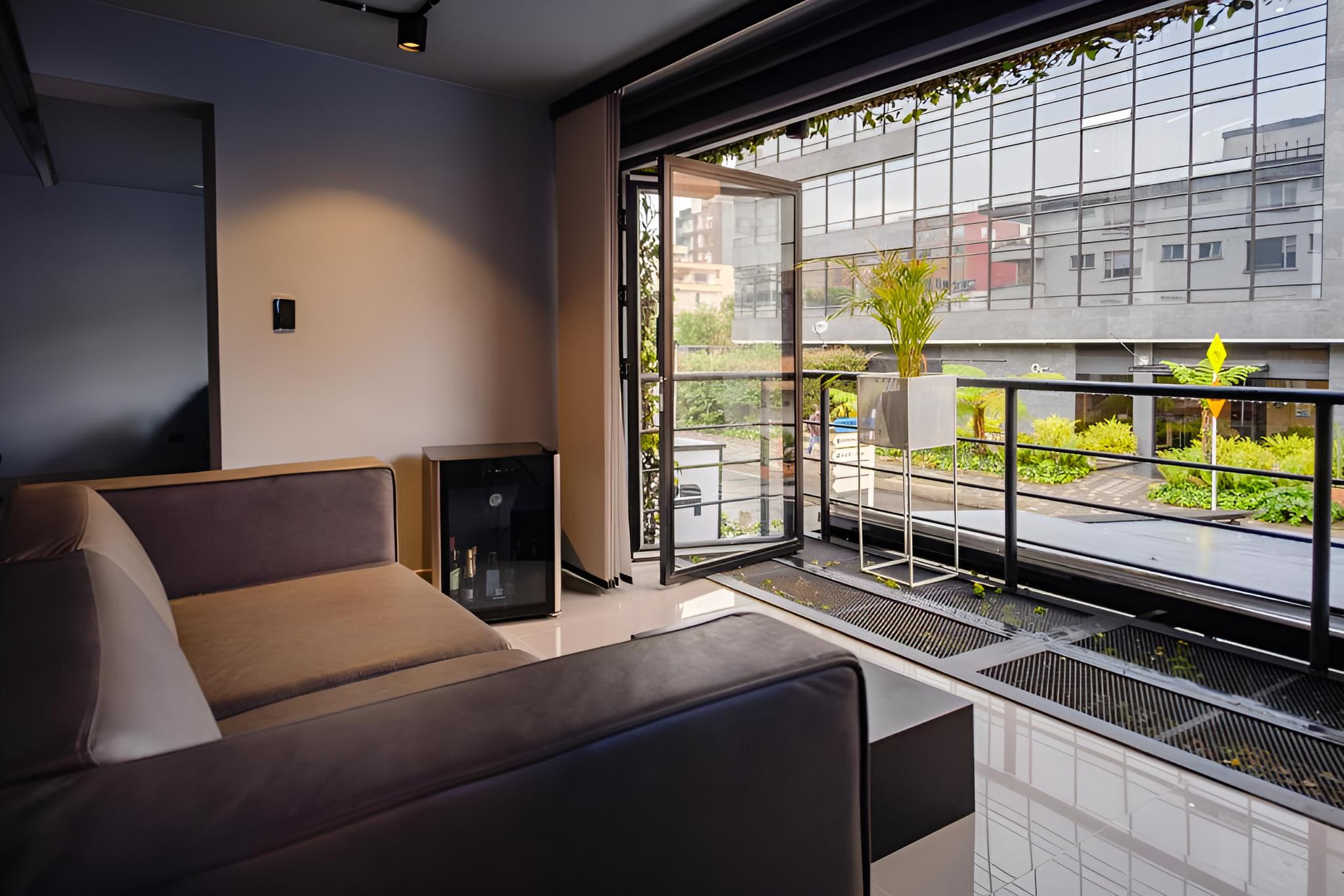 Hostel Joy Cll 85