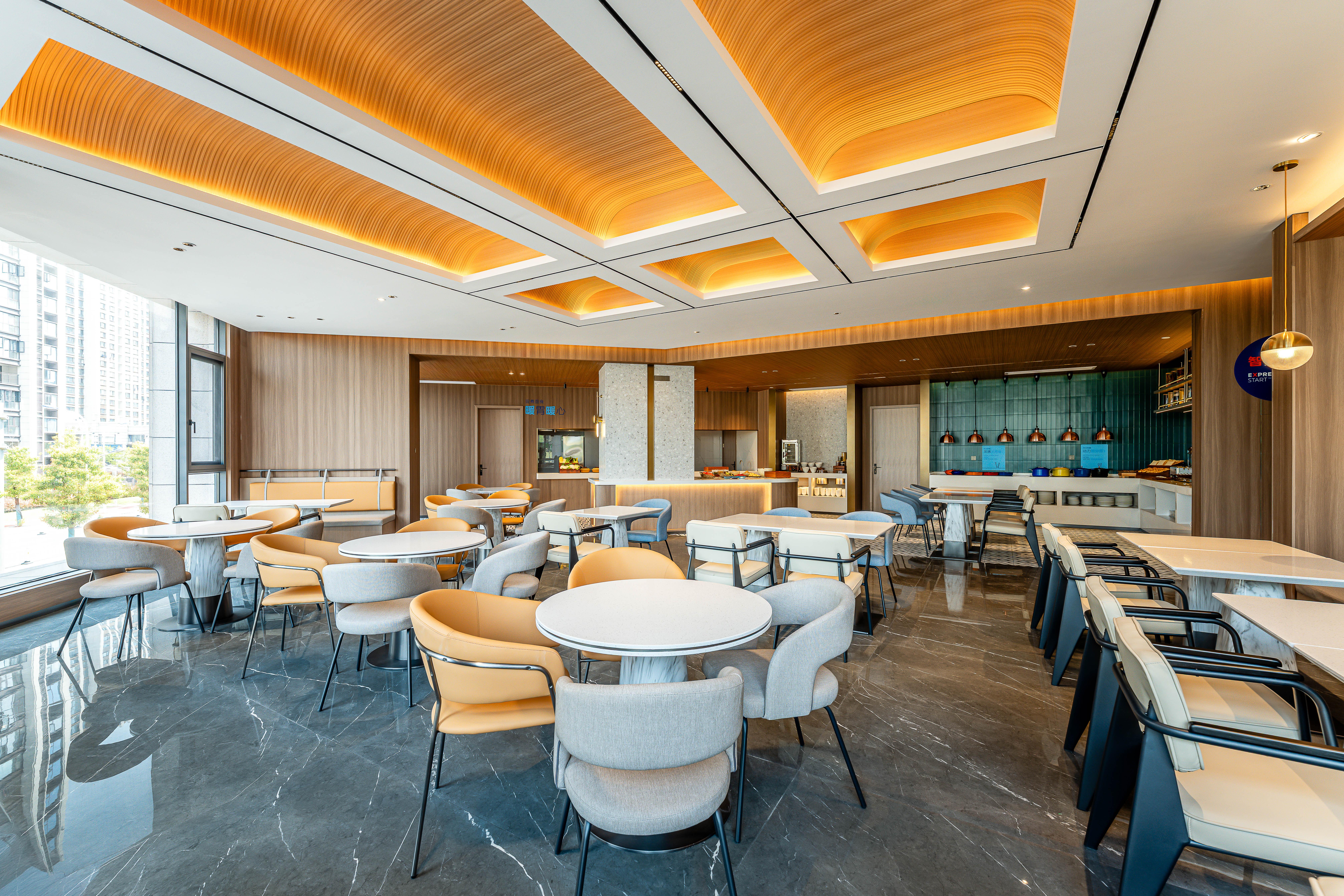 Holiday Inn Express Shangrao Railway Station