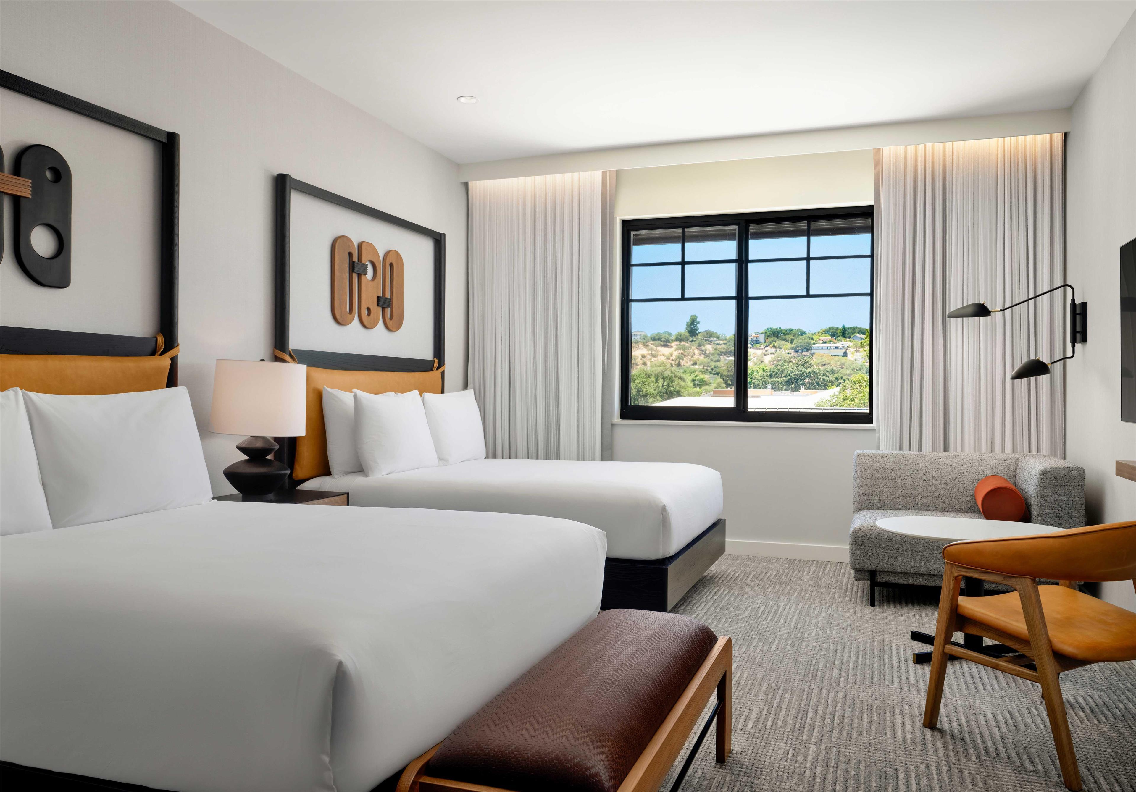 The Ava Hotel Paso Robles, Curio