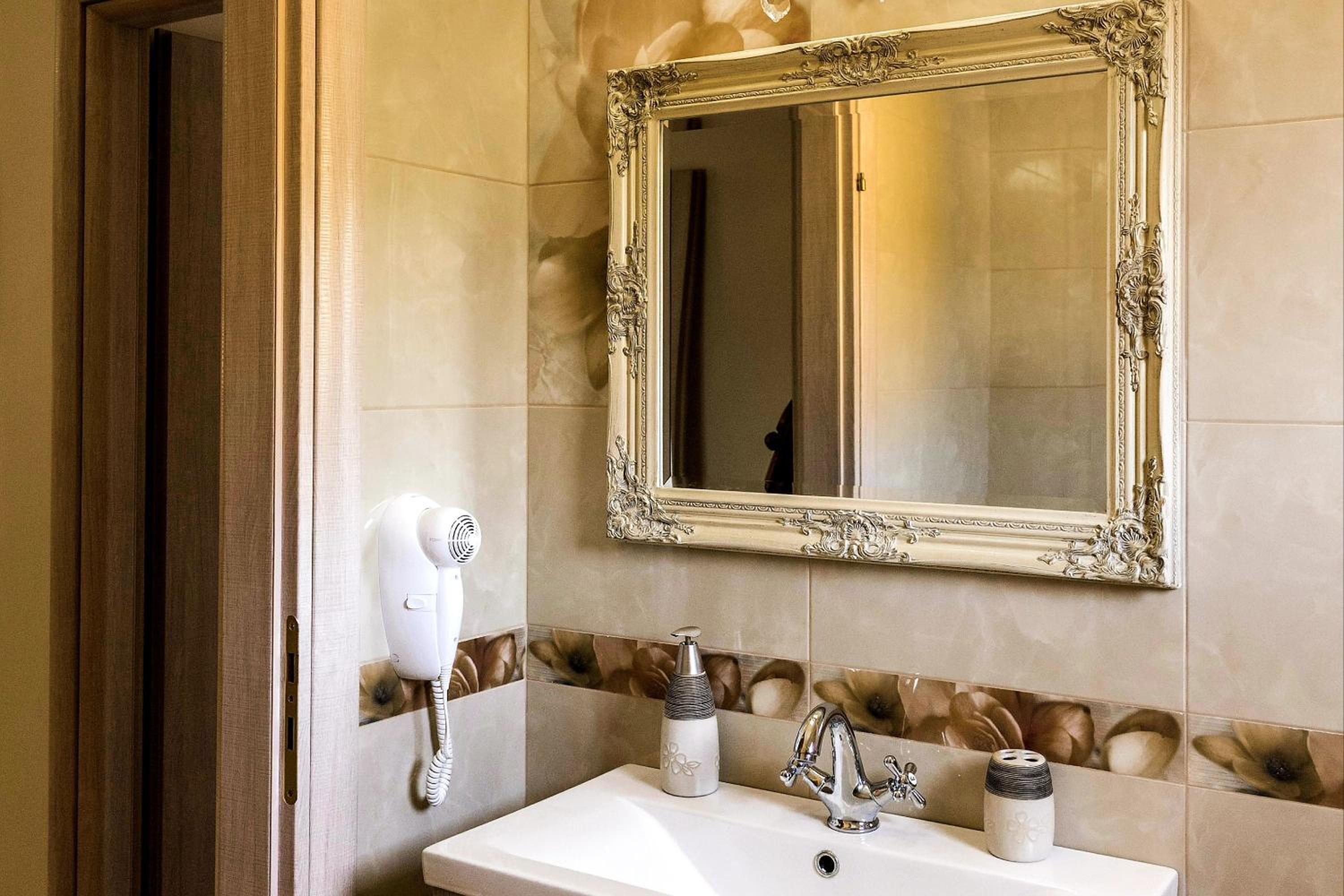 Lindos Luxury Retro Villas