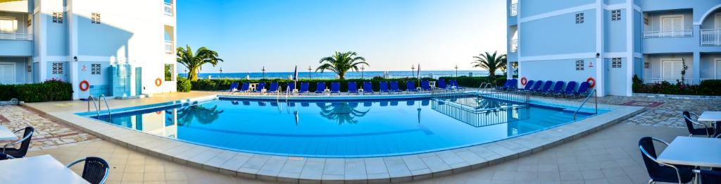 Meridien Beach Hotel - Poză