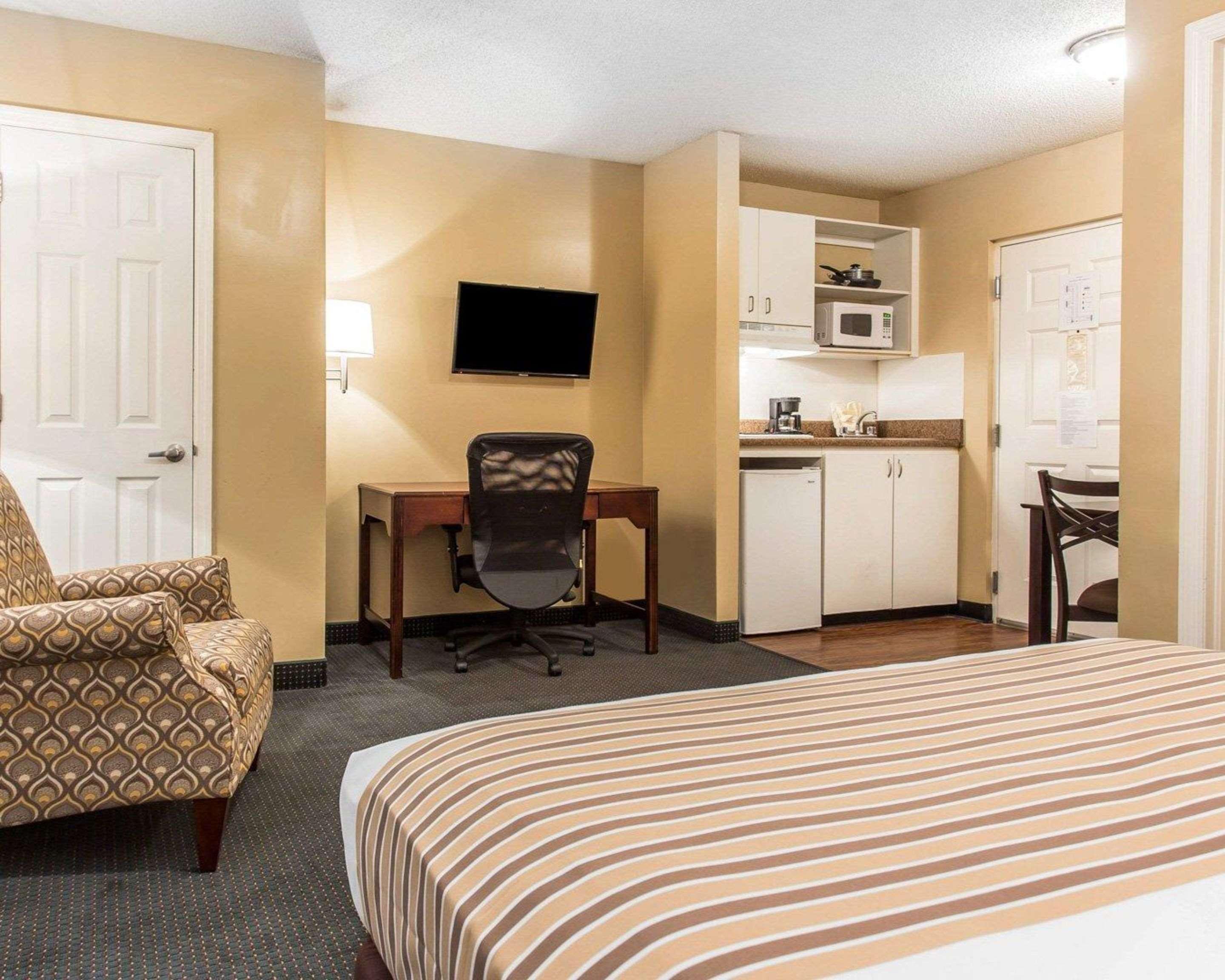 Suburban Extended Stay (Kennesaw)