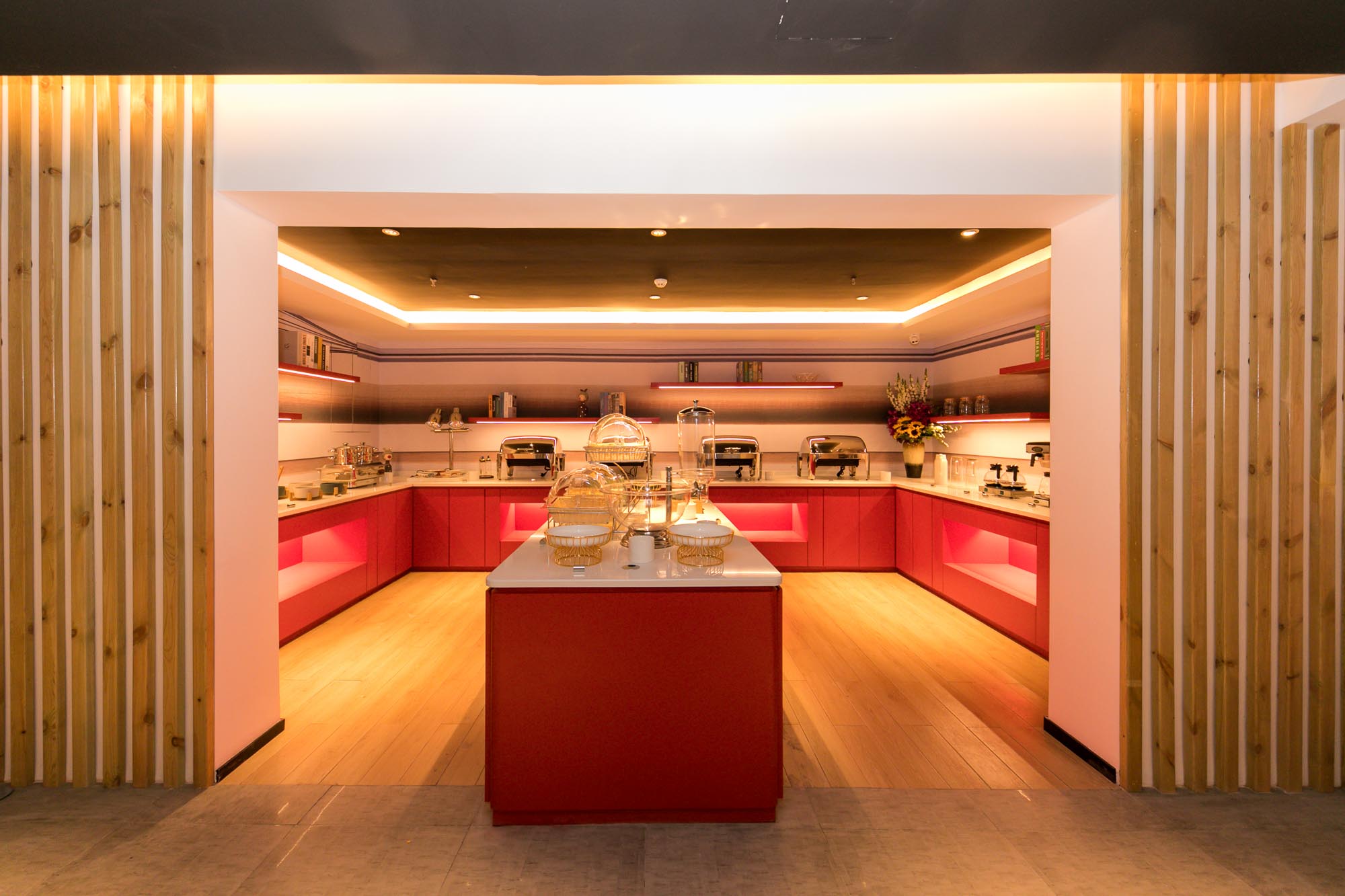Ibis Hotel (Shanghai Caohejing Hong Cao Rd)