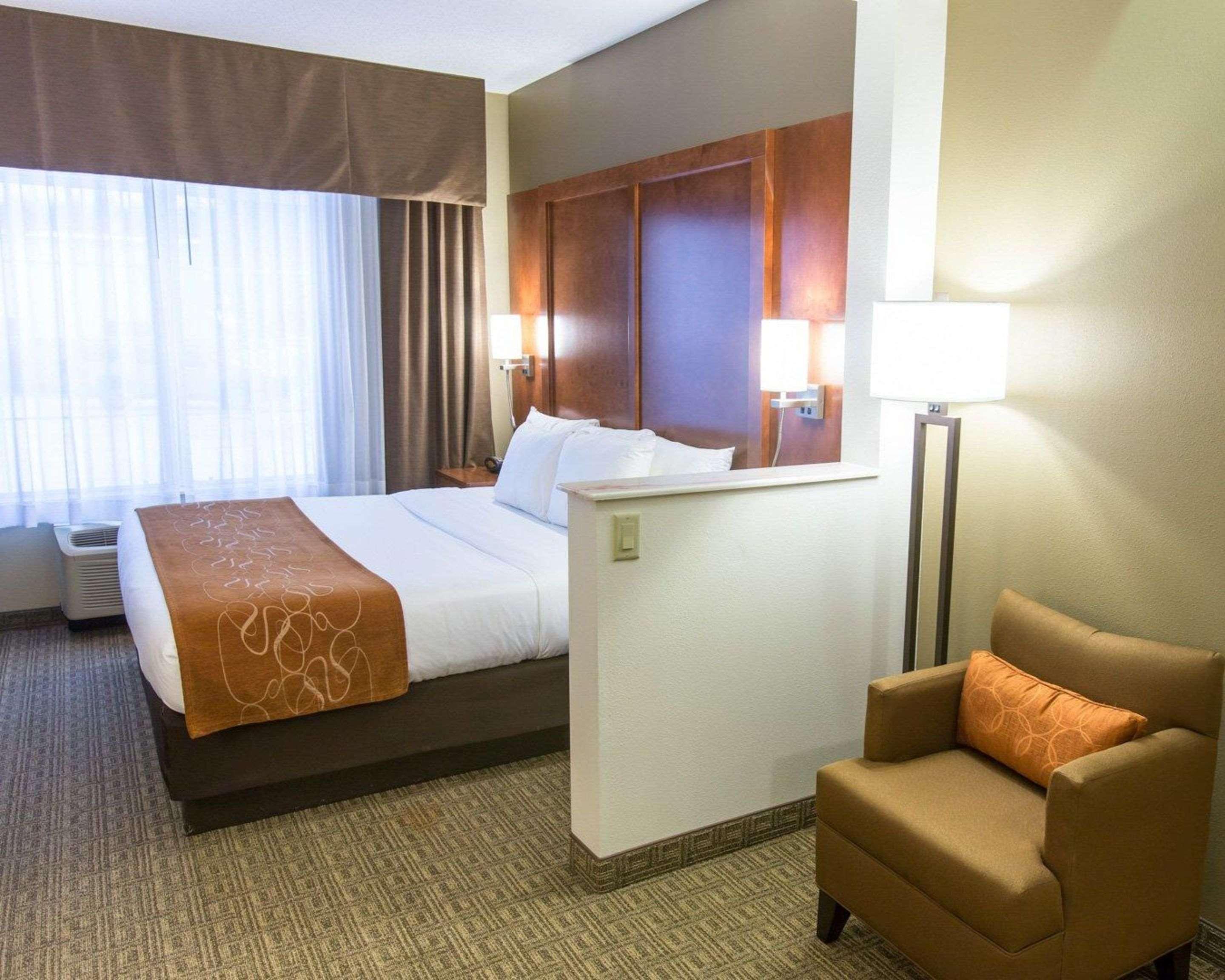 Comfort Suites Marquette