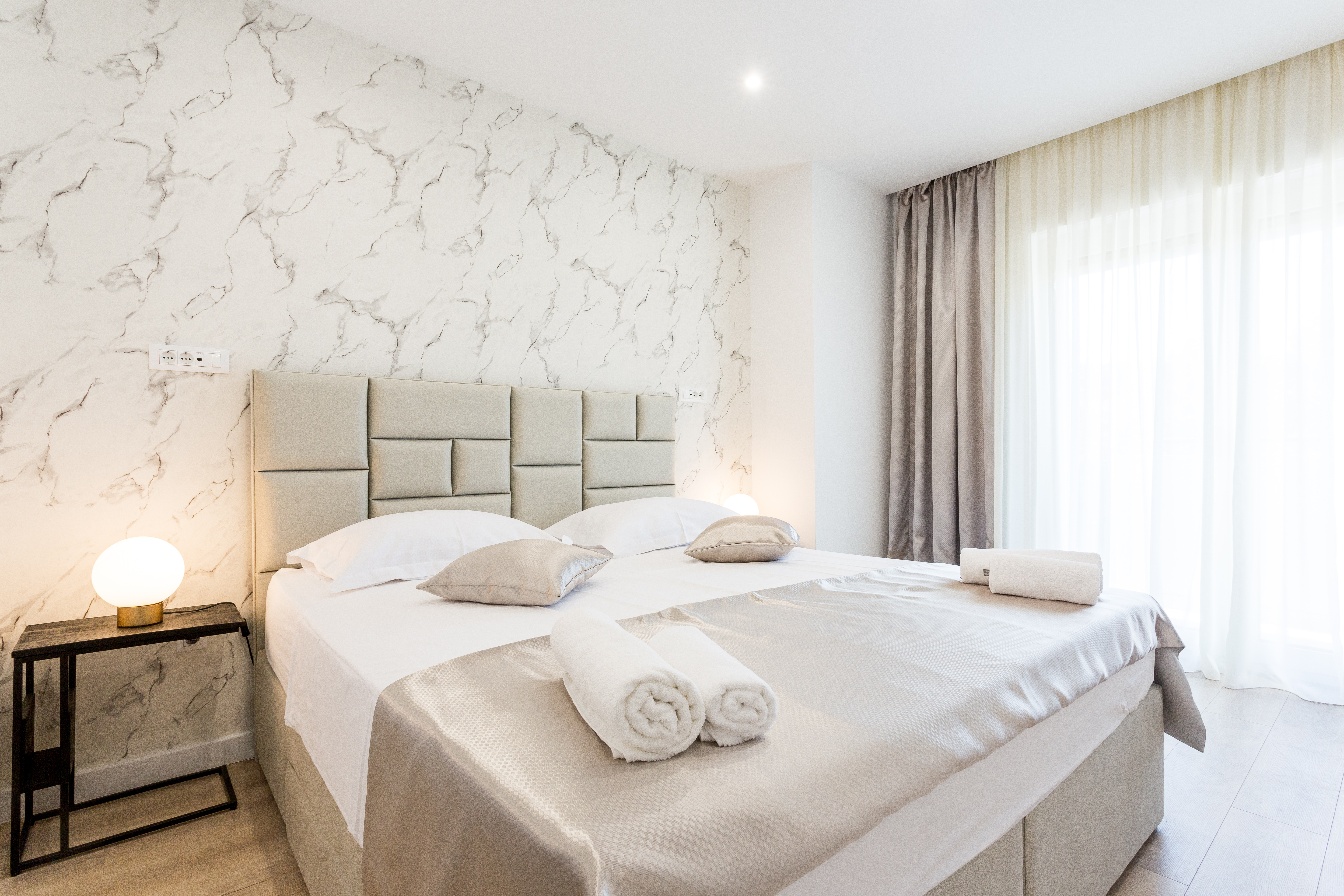 Shine Of Life Luxury Rooms