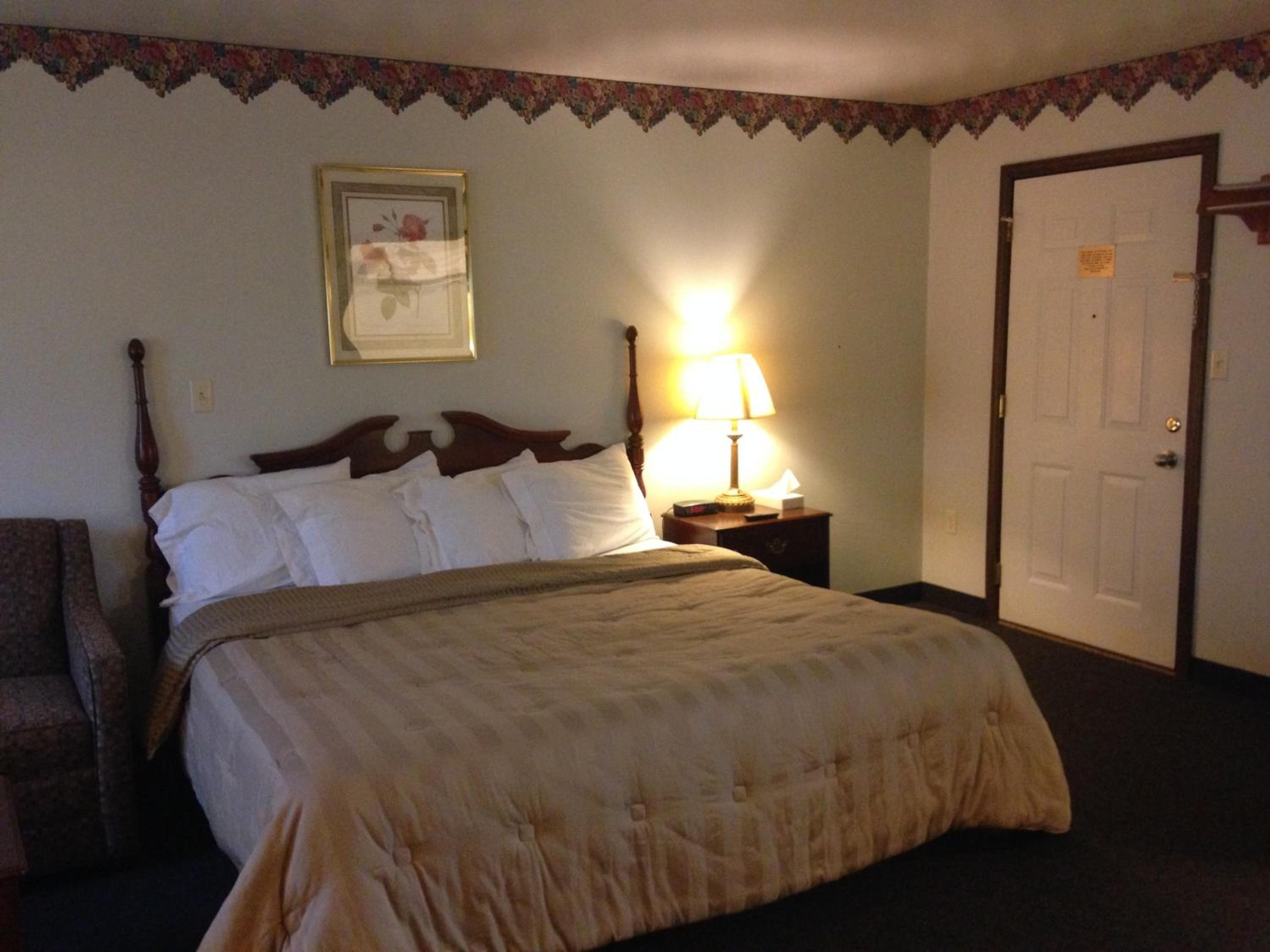 General view 3, Fred S Inn Restaurant Lodging, Chenango