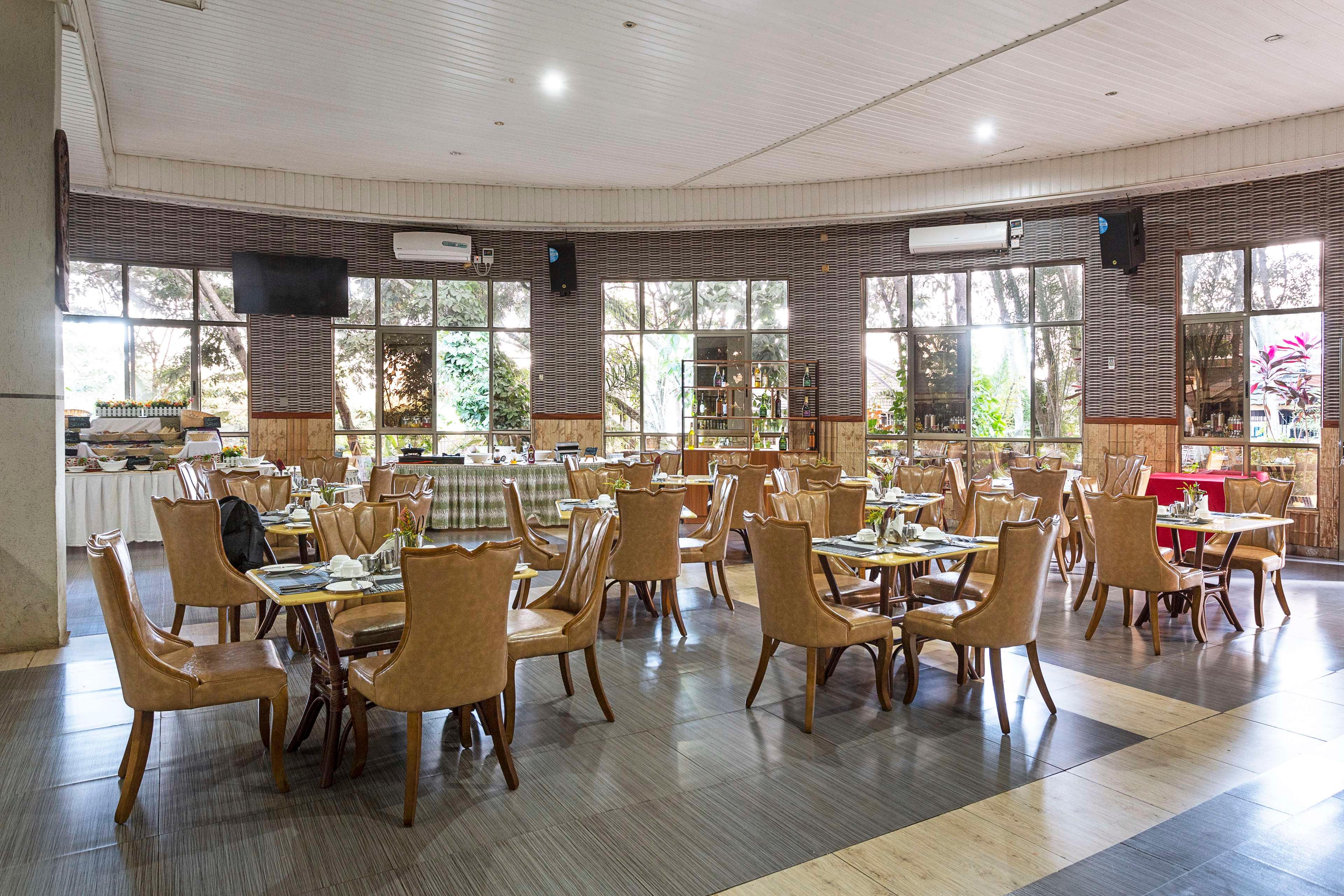 Nokras Riverine Hotel & Spa