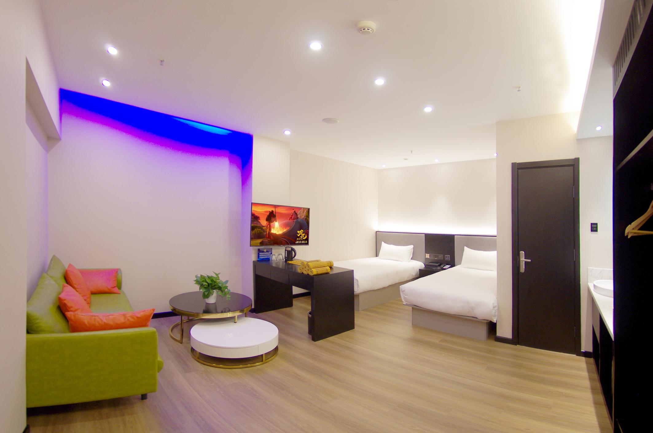 Ibis Hotel (Beijing Shichahai Drum Tower Street)