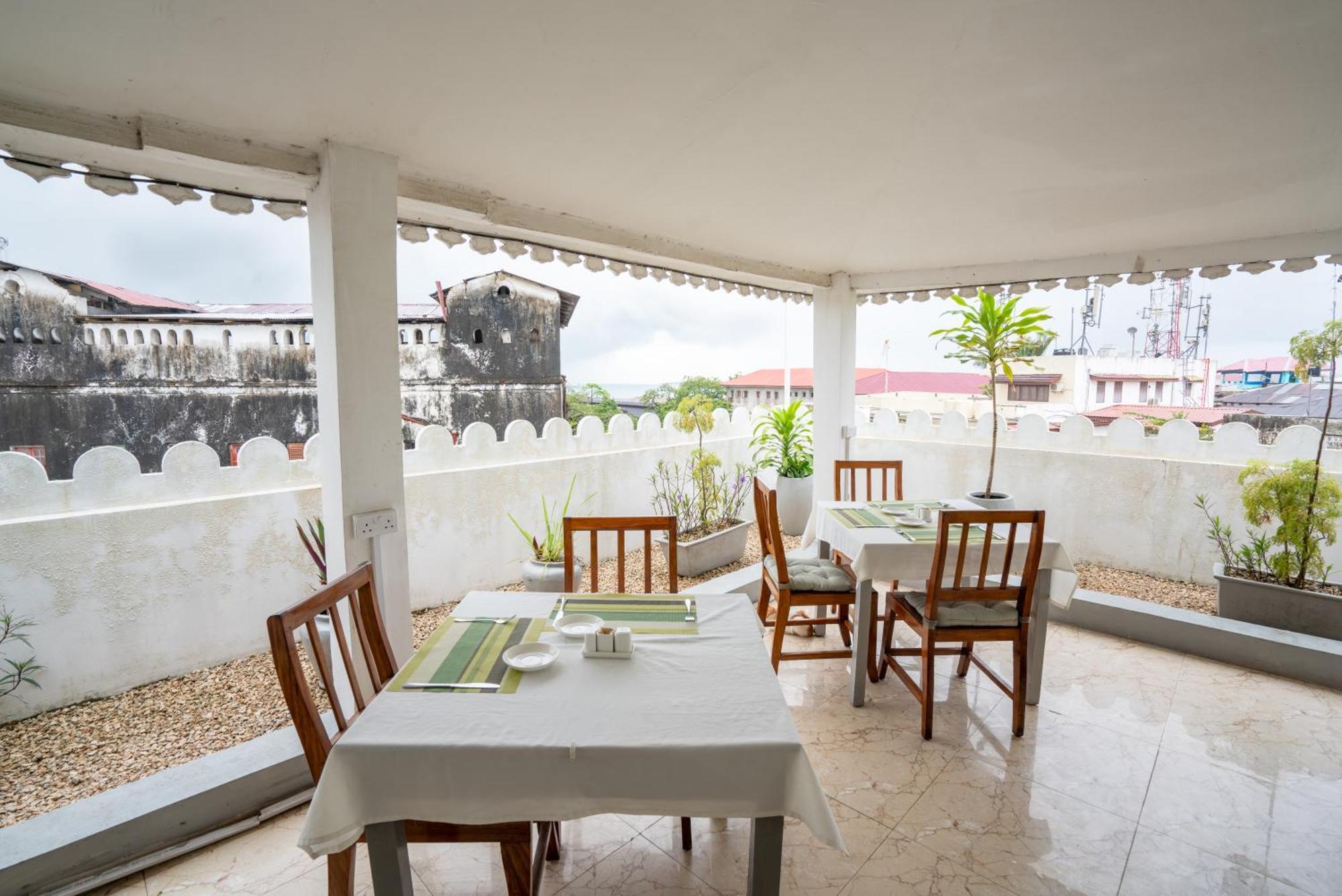 Stonetown View Hotel