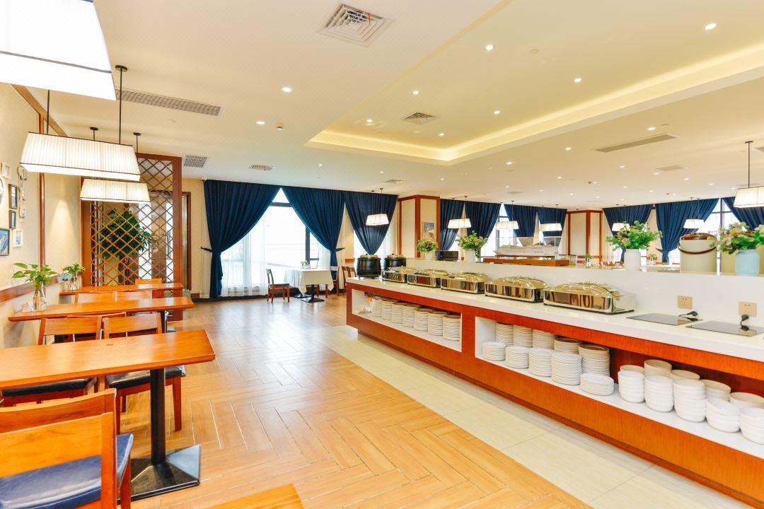 Linjiang International Cruise Hotel