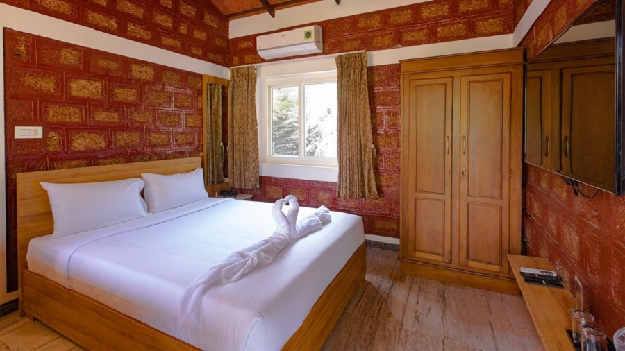 Aara Jungle Resort