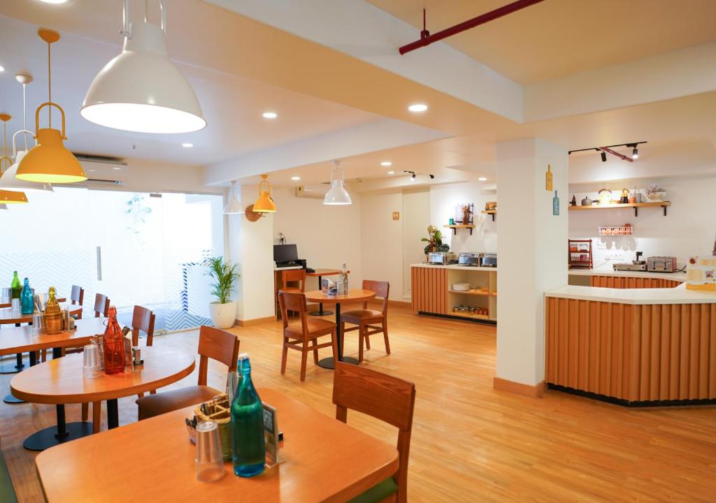 Bloom Hotel - Koregaon Park