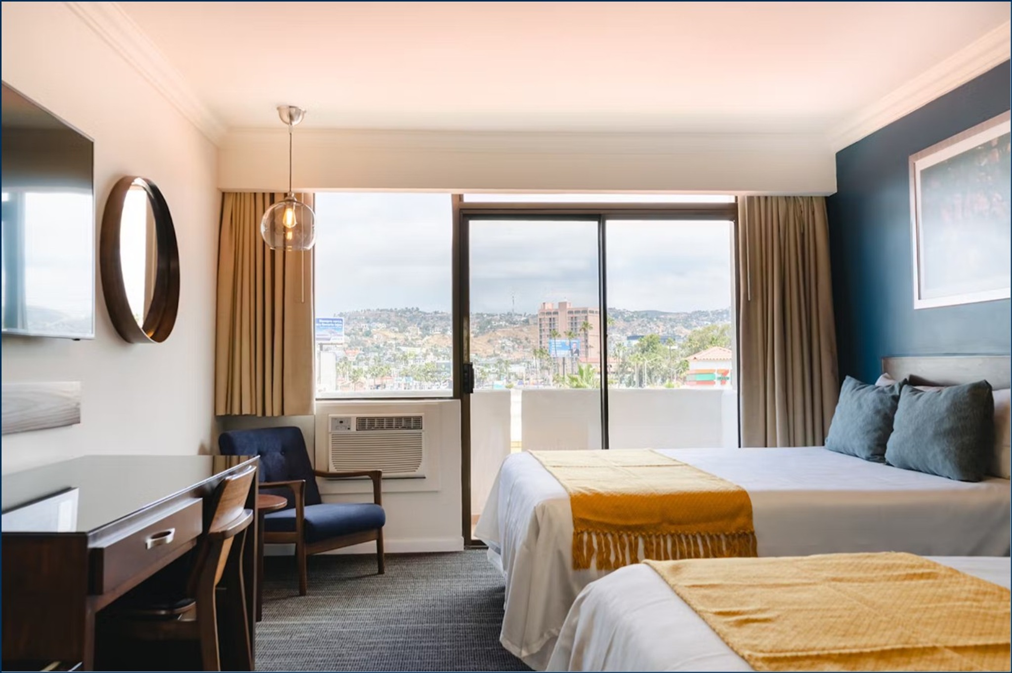 Corona Hotel & Spa
