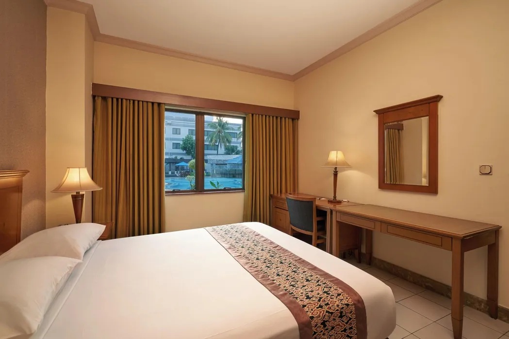 Asuka Hotel Mm2100 Industrial Town
