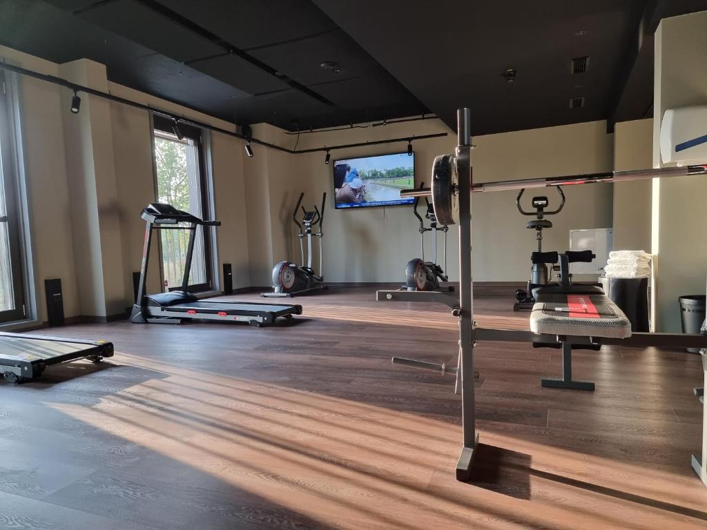Freshsuites & Bar