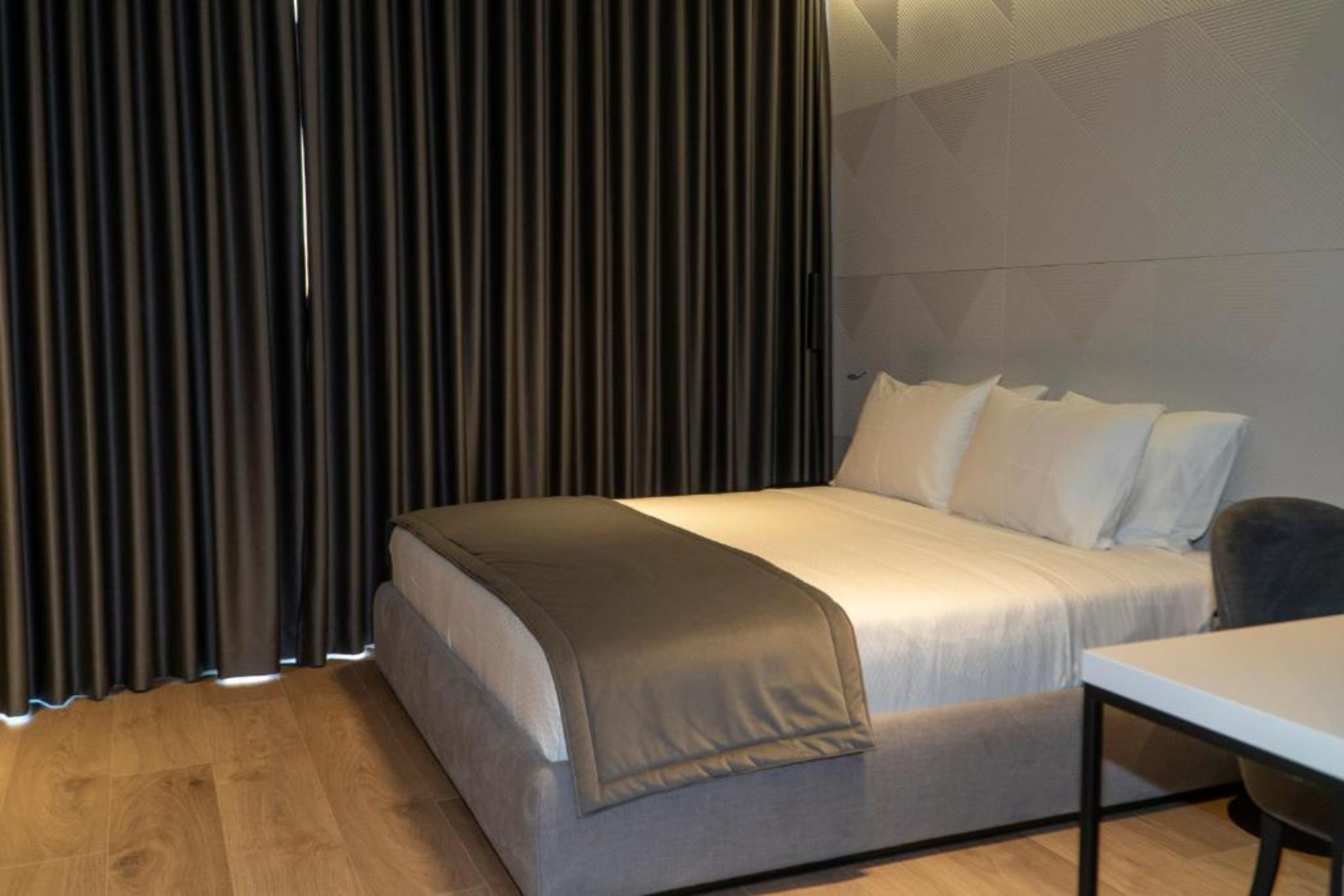 Center Hotel