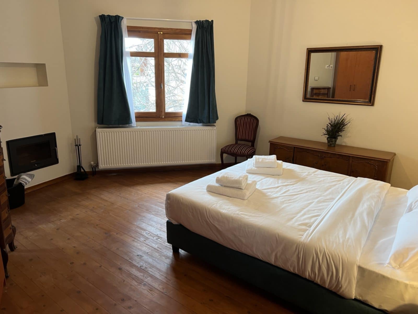 Aurora Inn
