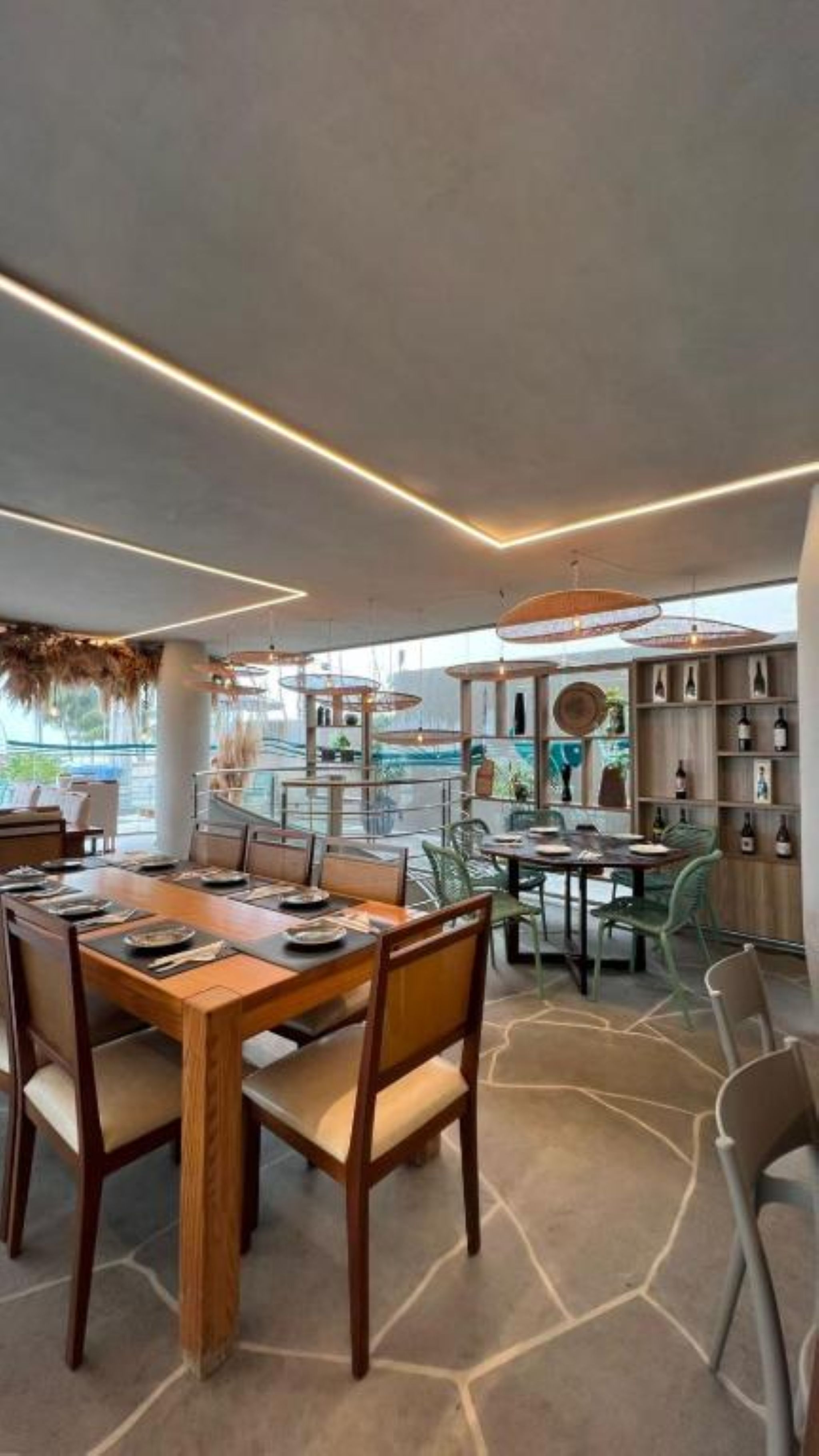 Setai Yacht Apart Hotel By Lesuites